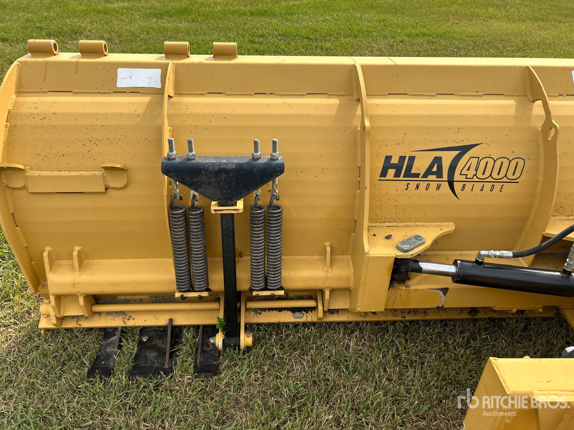 Hla Snow SB400012