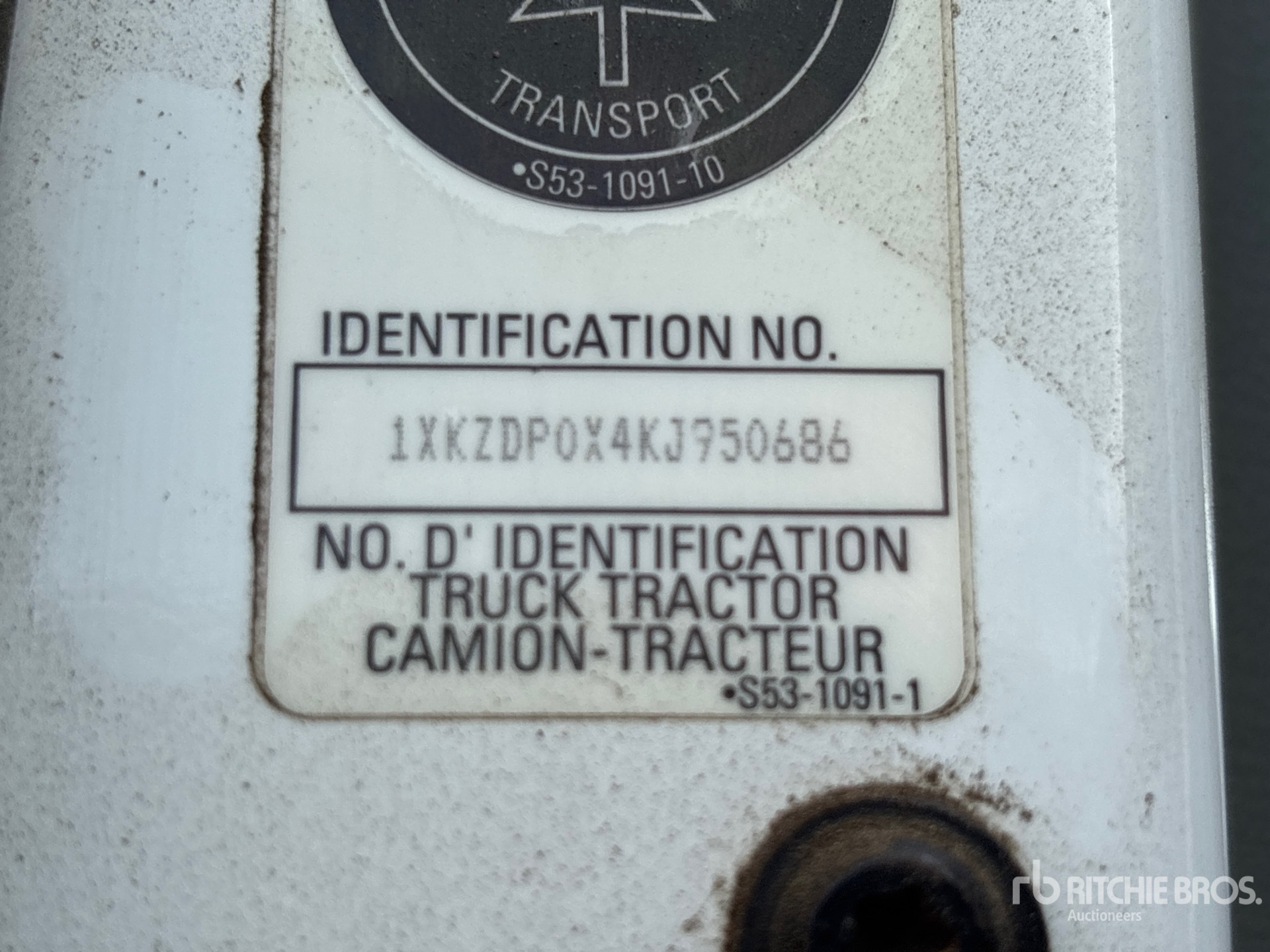 2019 Kenworth T880