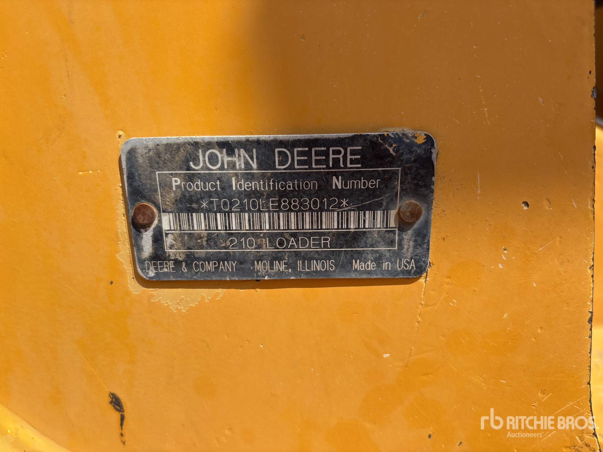 2004 John Deere 210LE