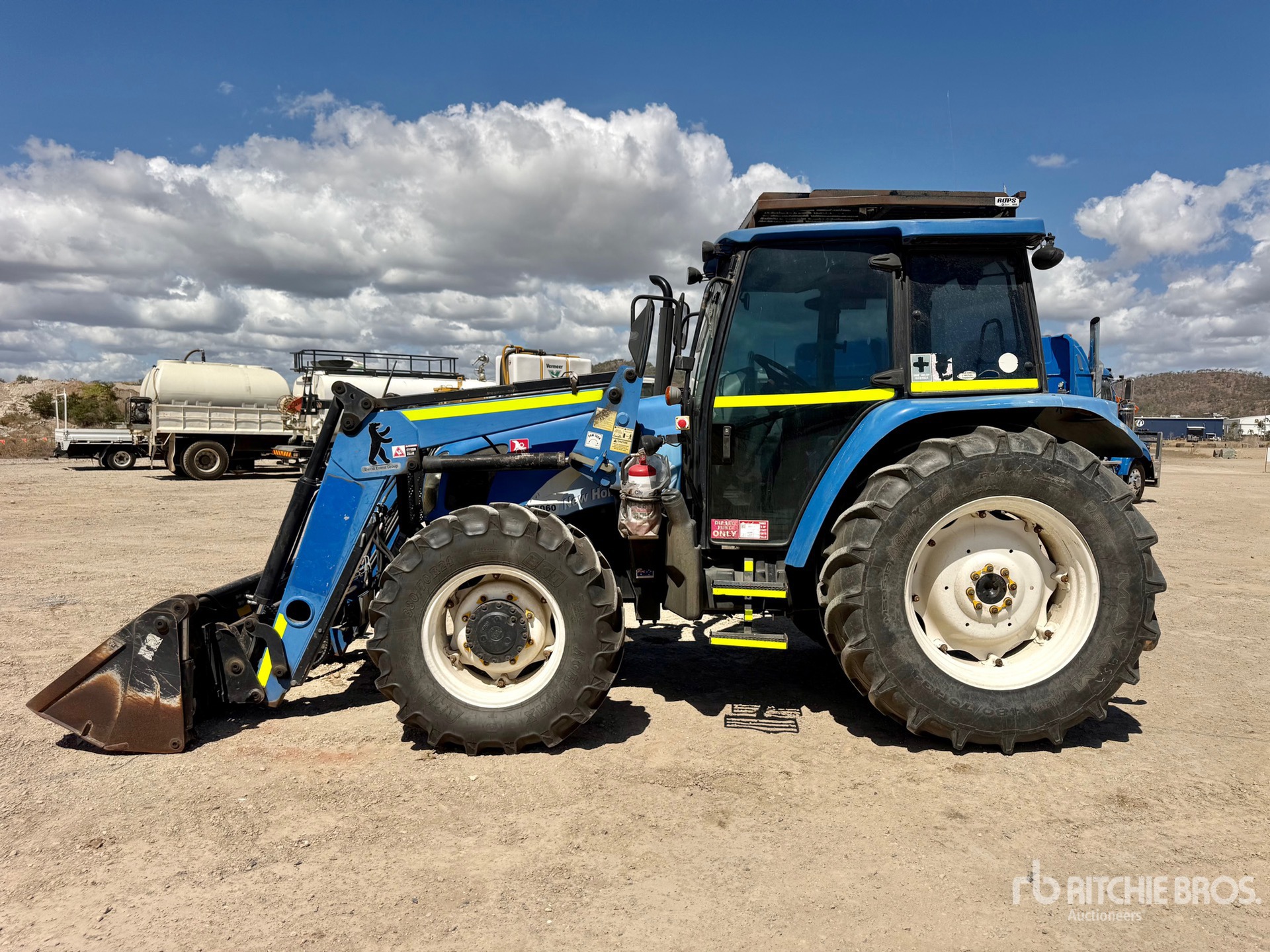 2013 New Holland T5060