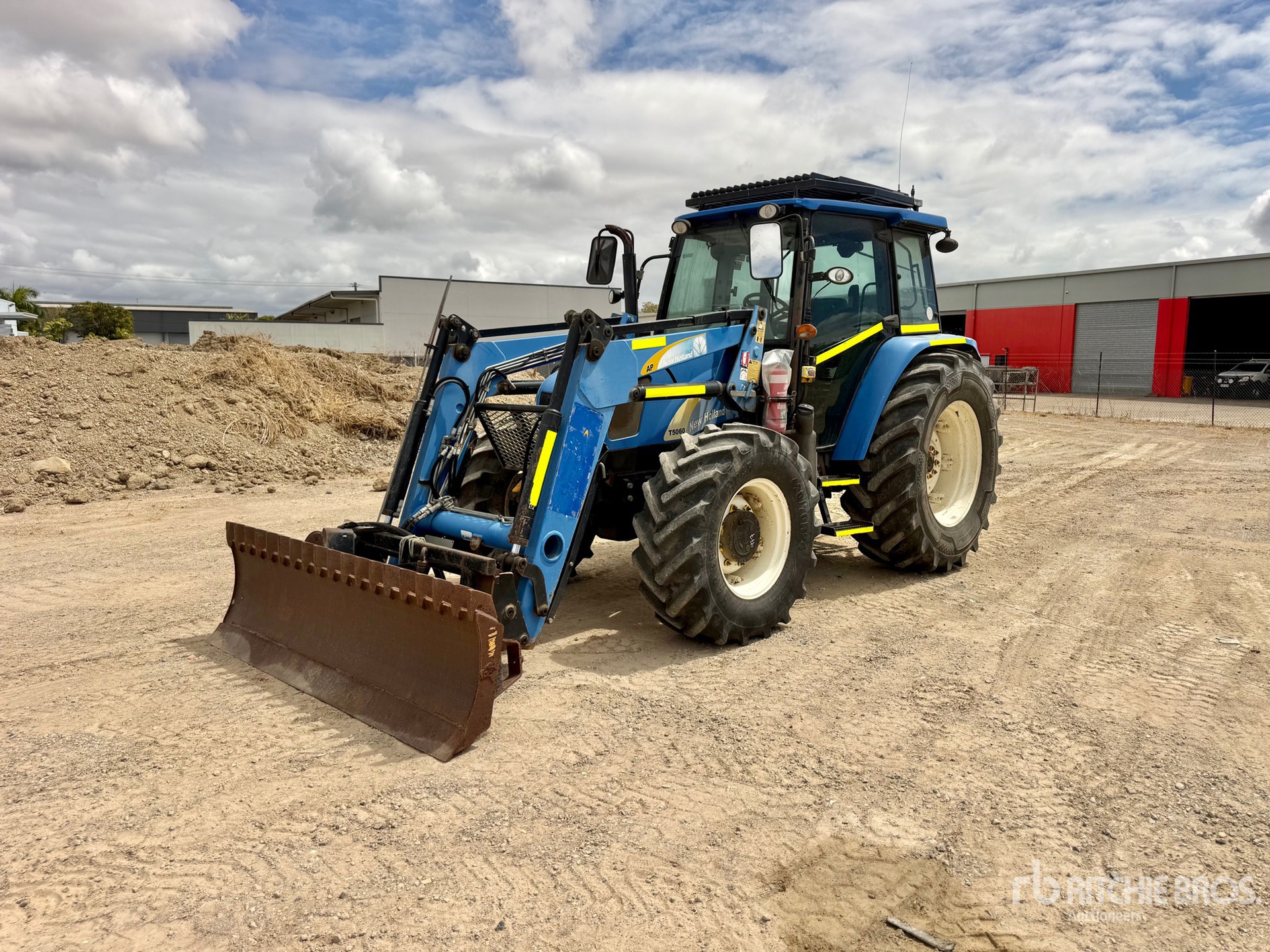 2012 New Holland T5060