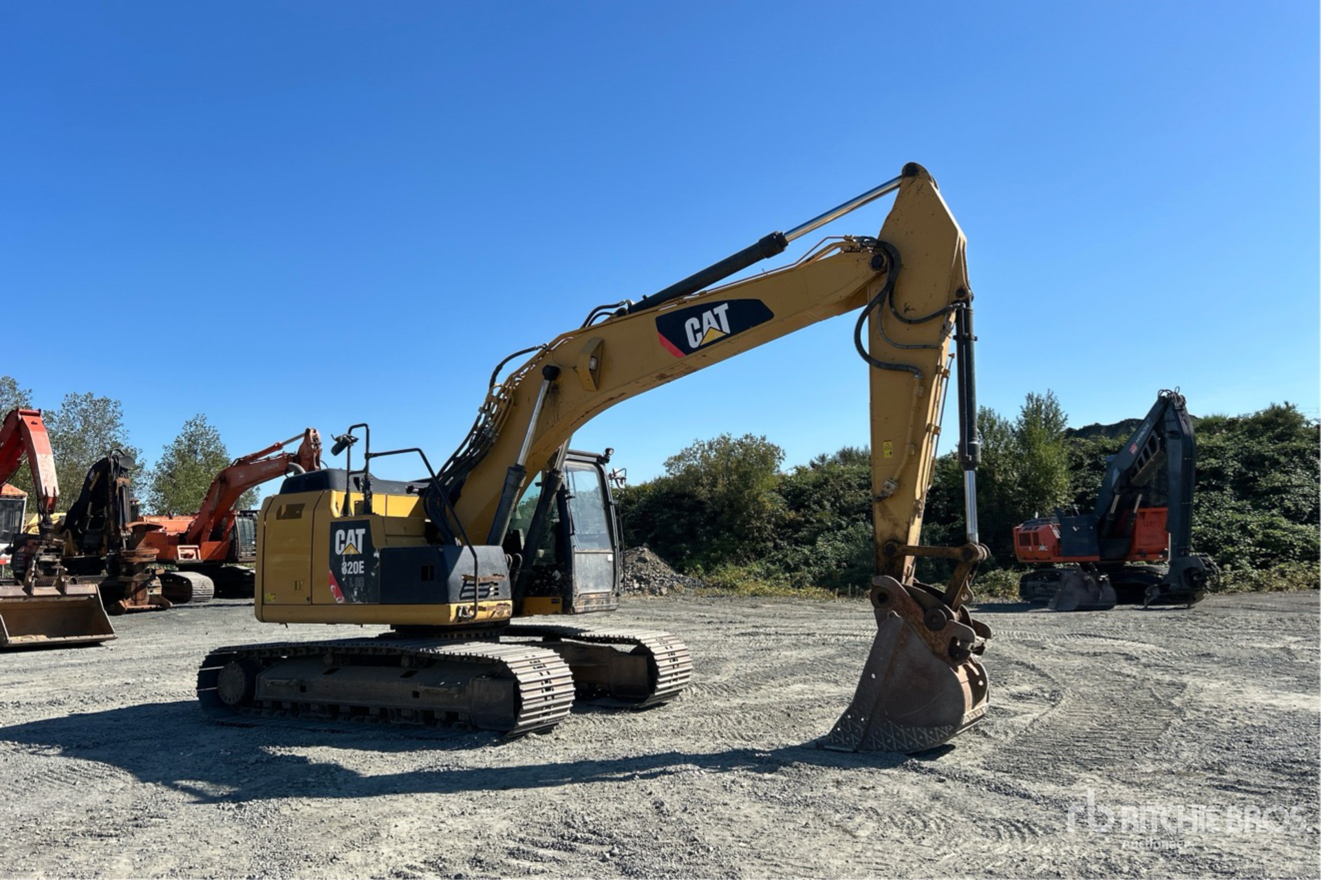 2012 Caterpillar 320E L RR