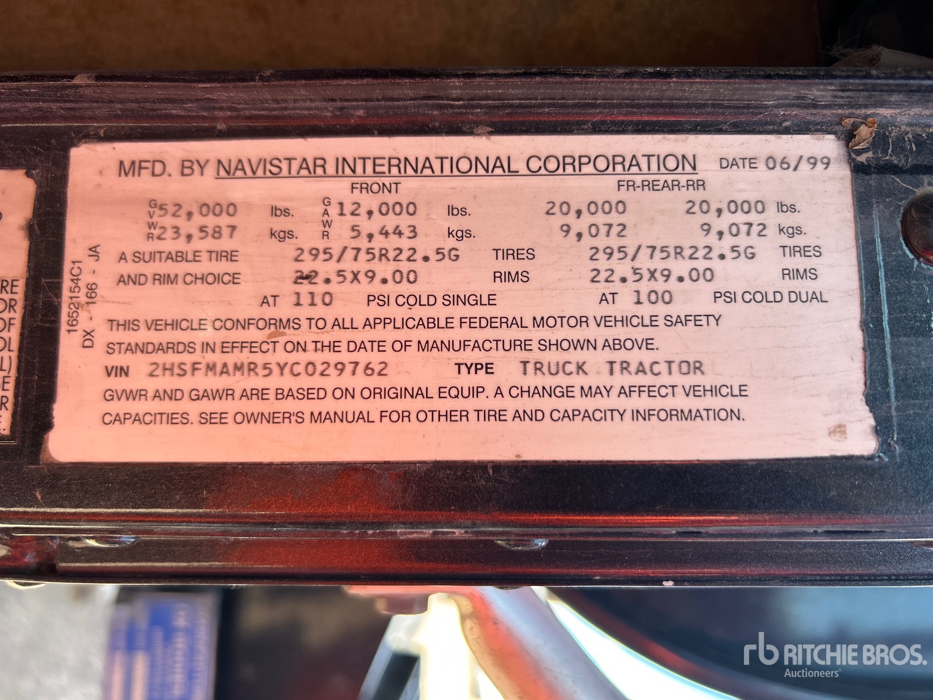 2000 International 9200