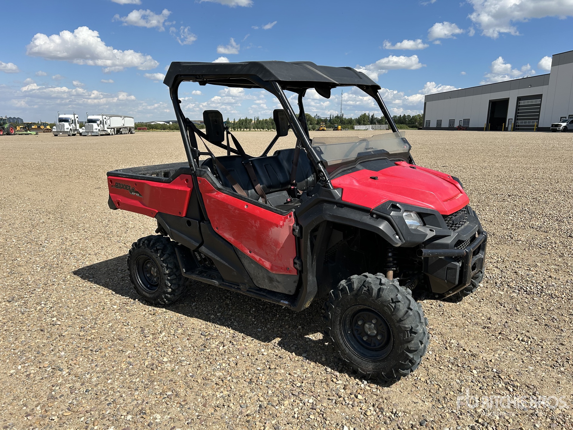 General Appearance with Picture, Right Front Corner