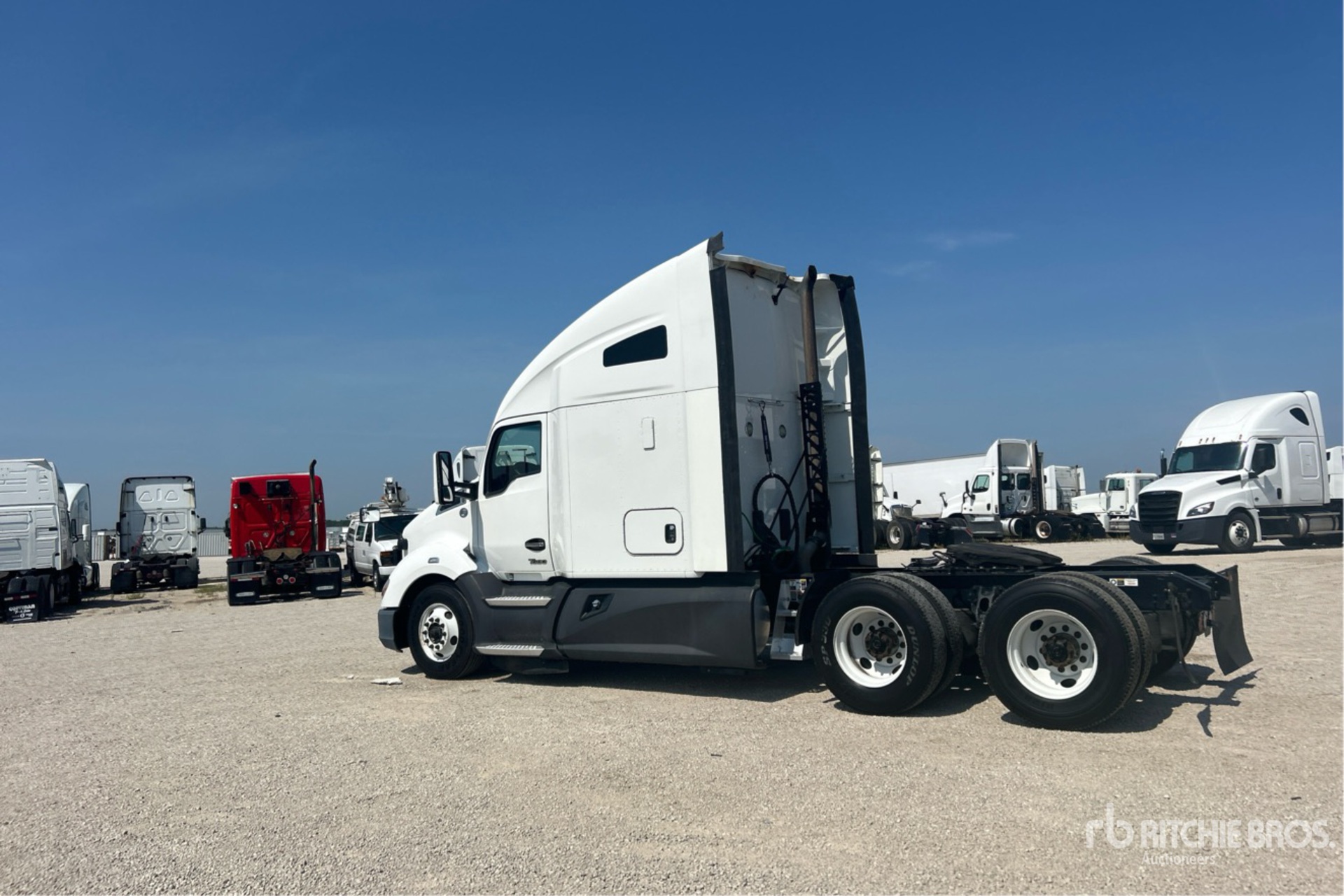 2022 Kenworth T680