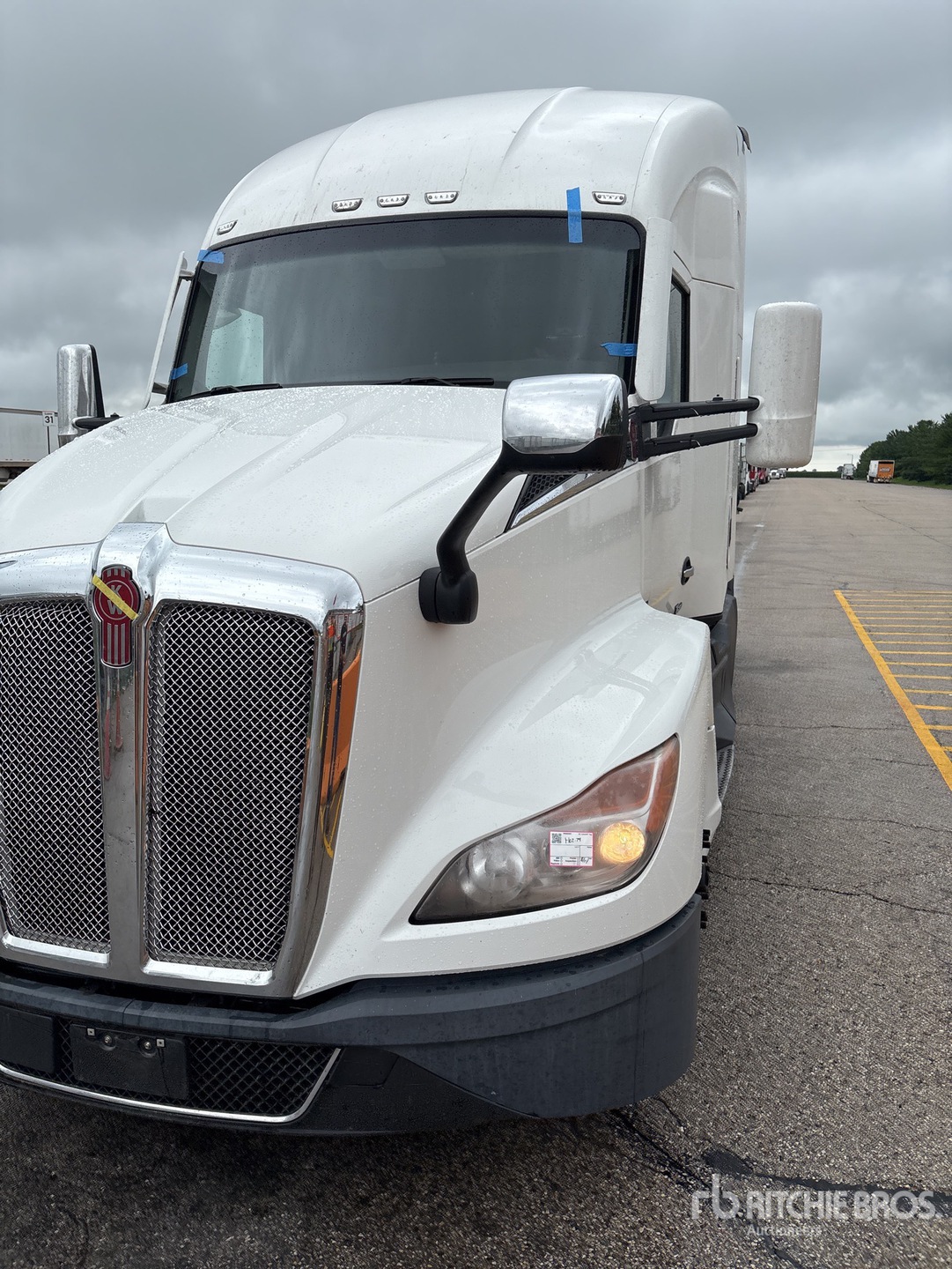 2023 Kenworth T680