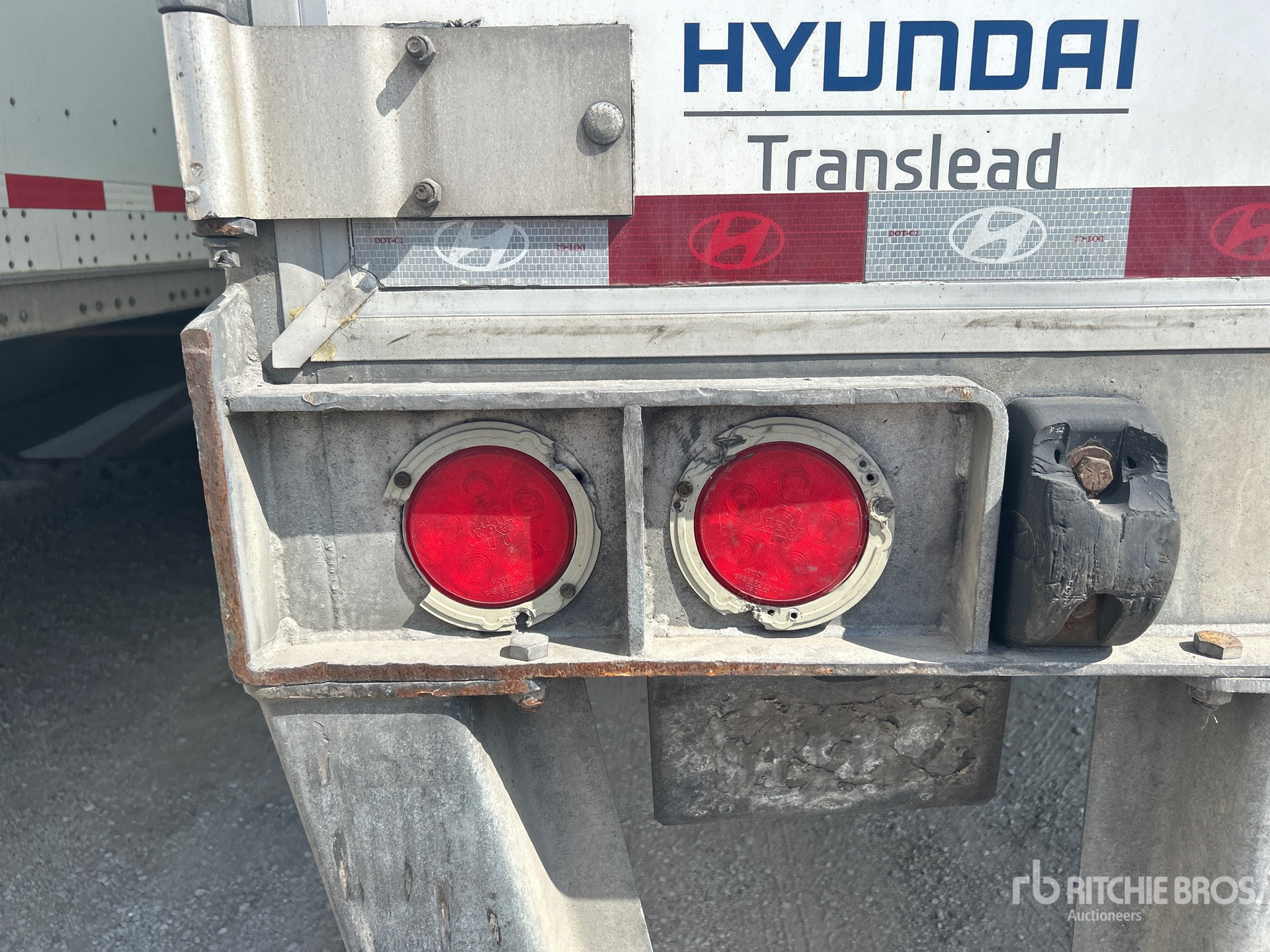 2020 Hyundai 53 FT T/A
