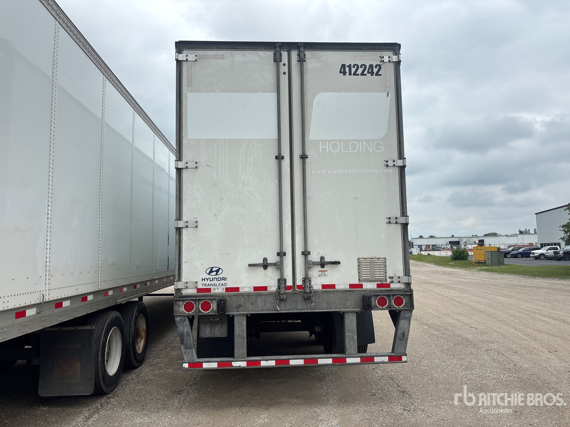 2023 Hyundai V12530152-AJS