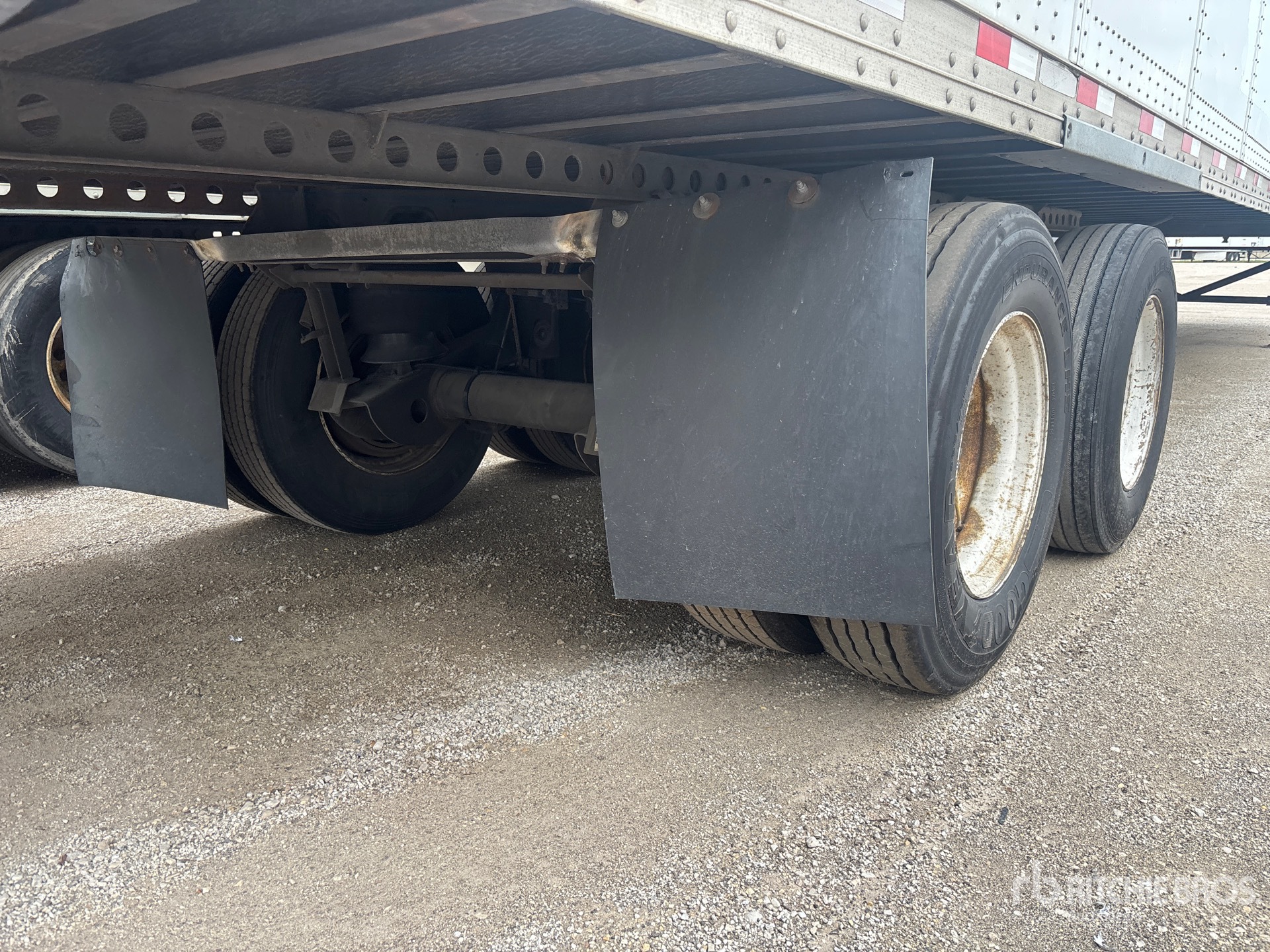 2023 Hyundai V12530152-AJS