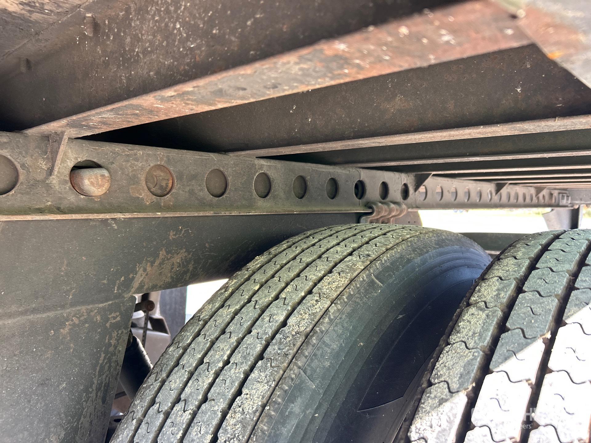 2023 Hyundai V12530152-AJS