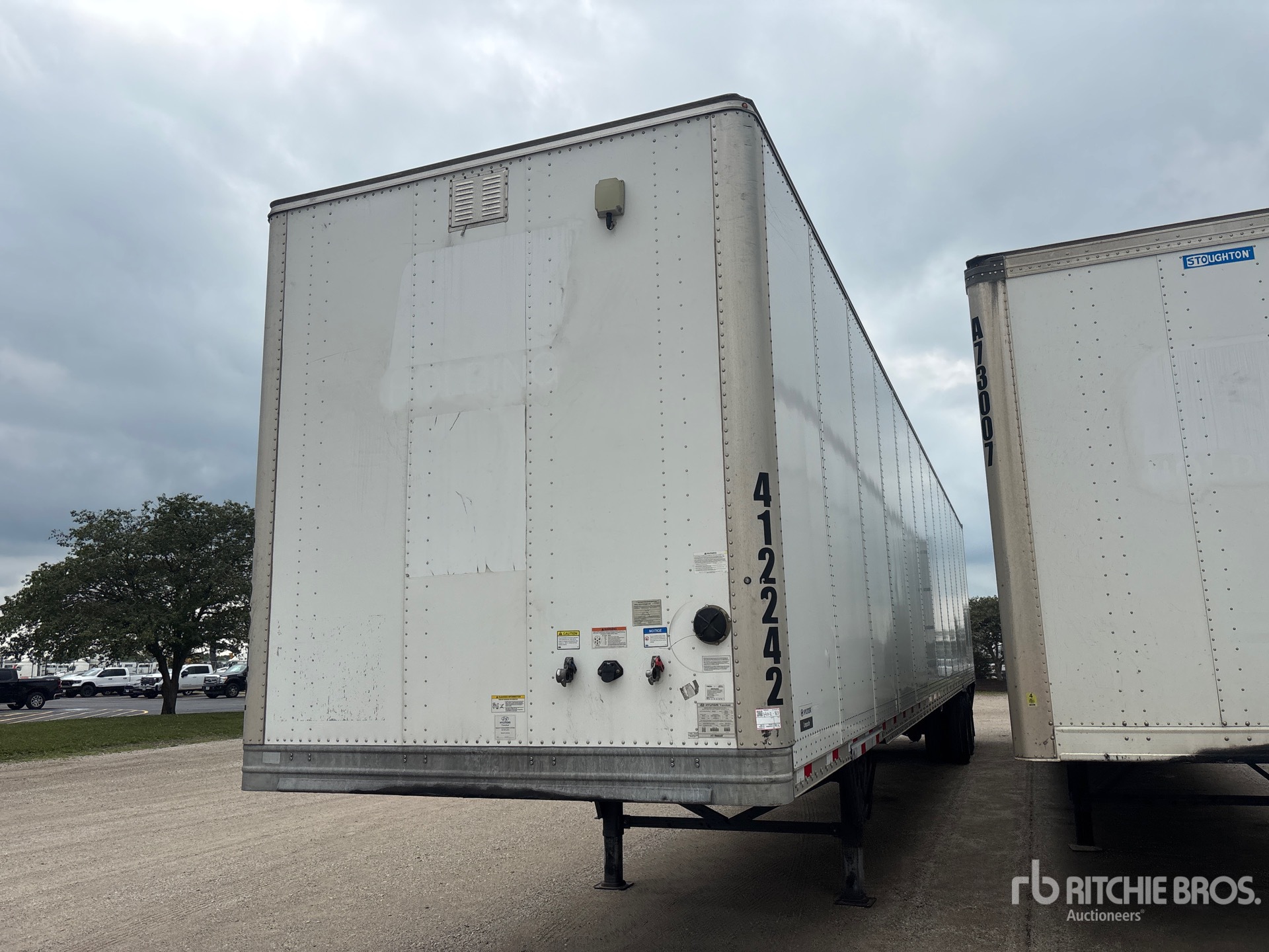 2023 Hyundai V12530152-AJS