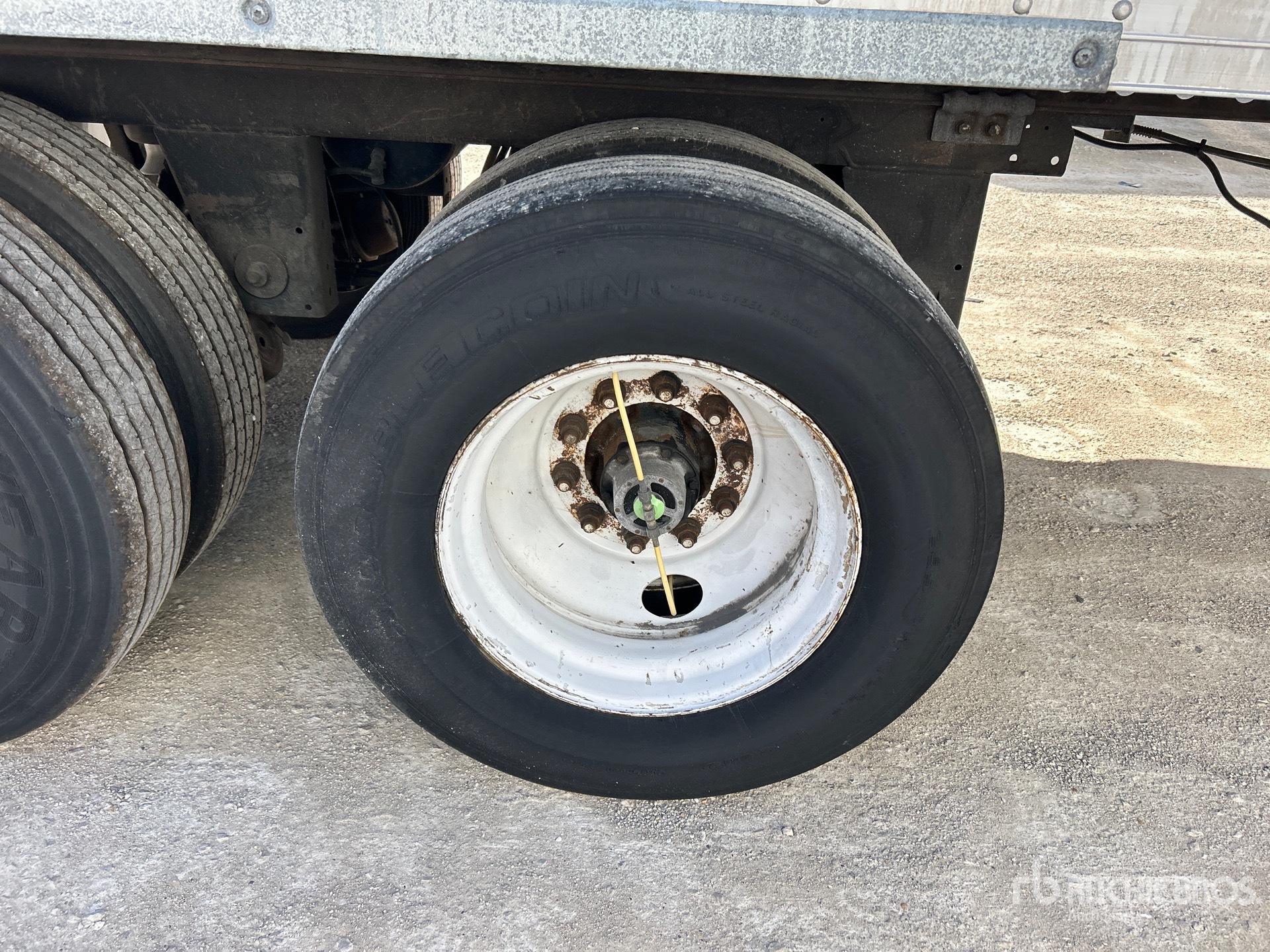 2023 Hyundai V12530152-AJS