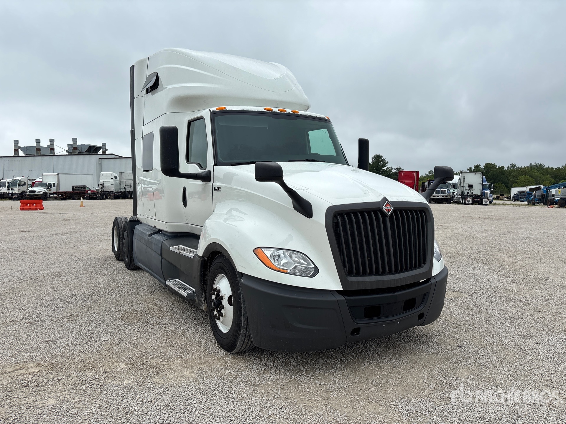 2024 International LT625