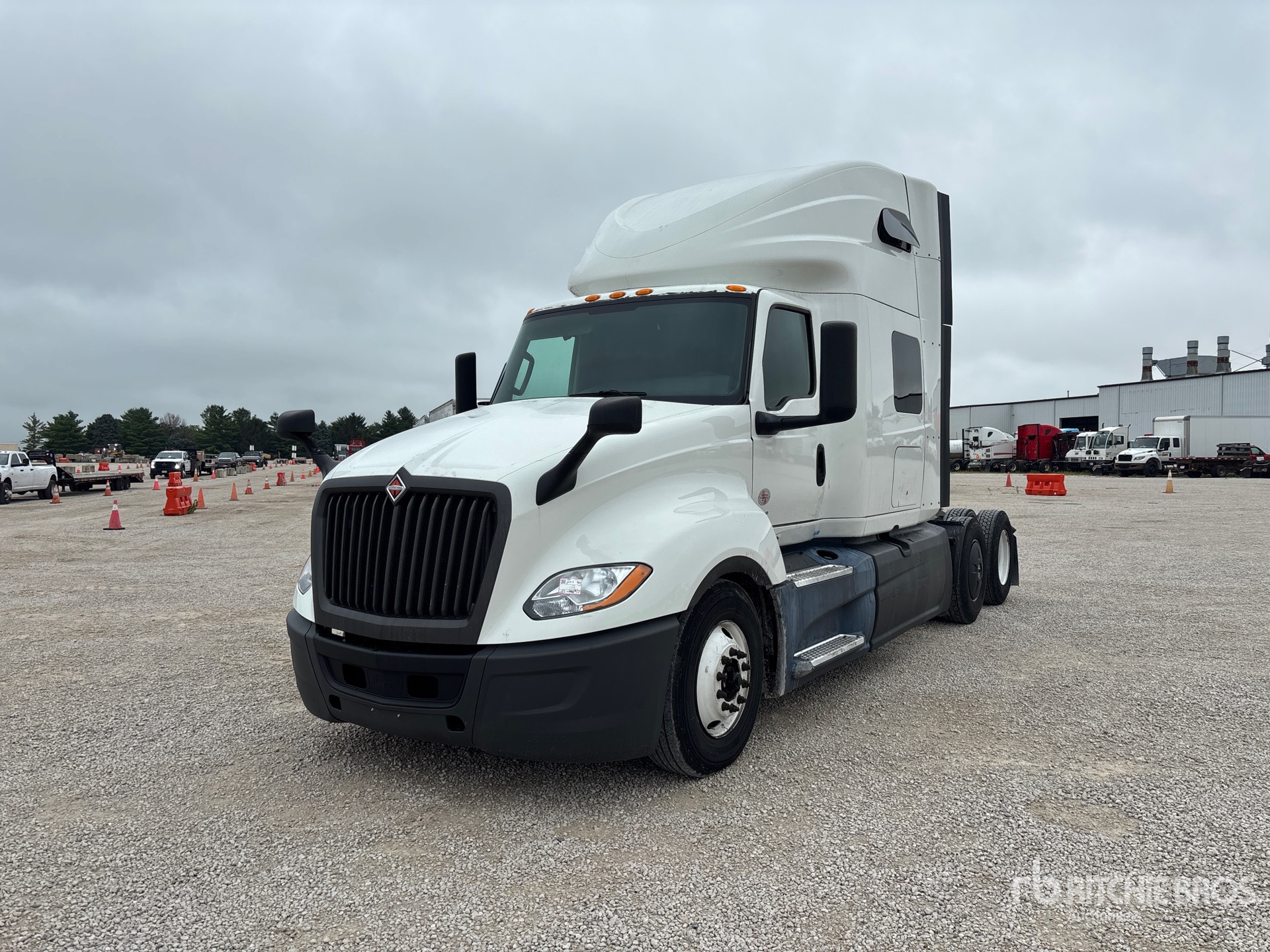 2024 International LT625