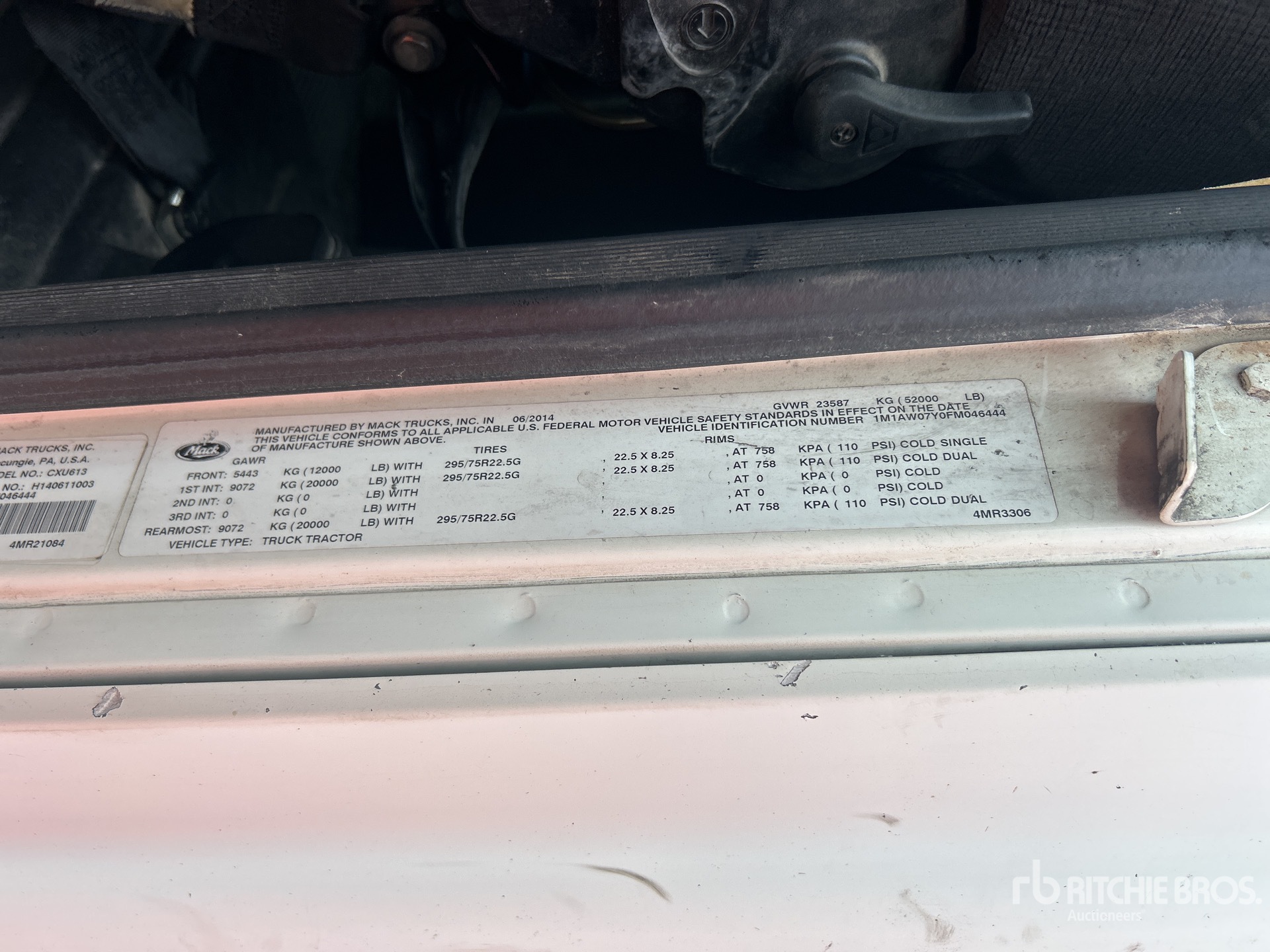 2015 Mack CXU613