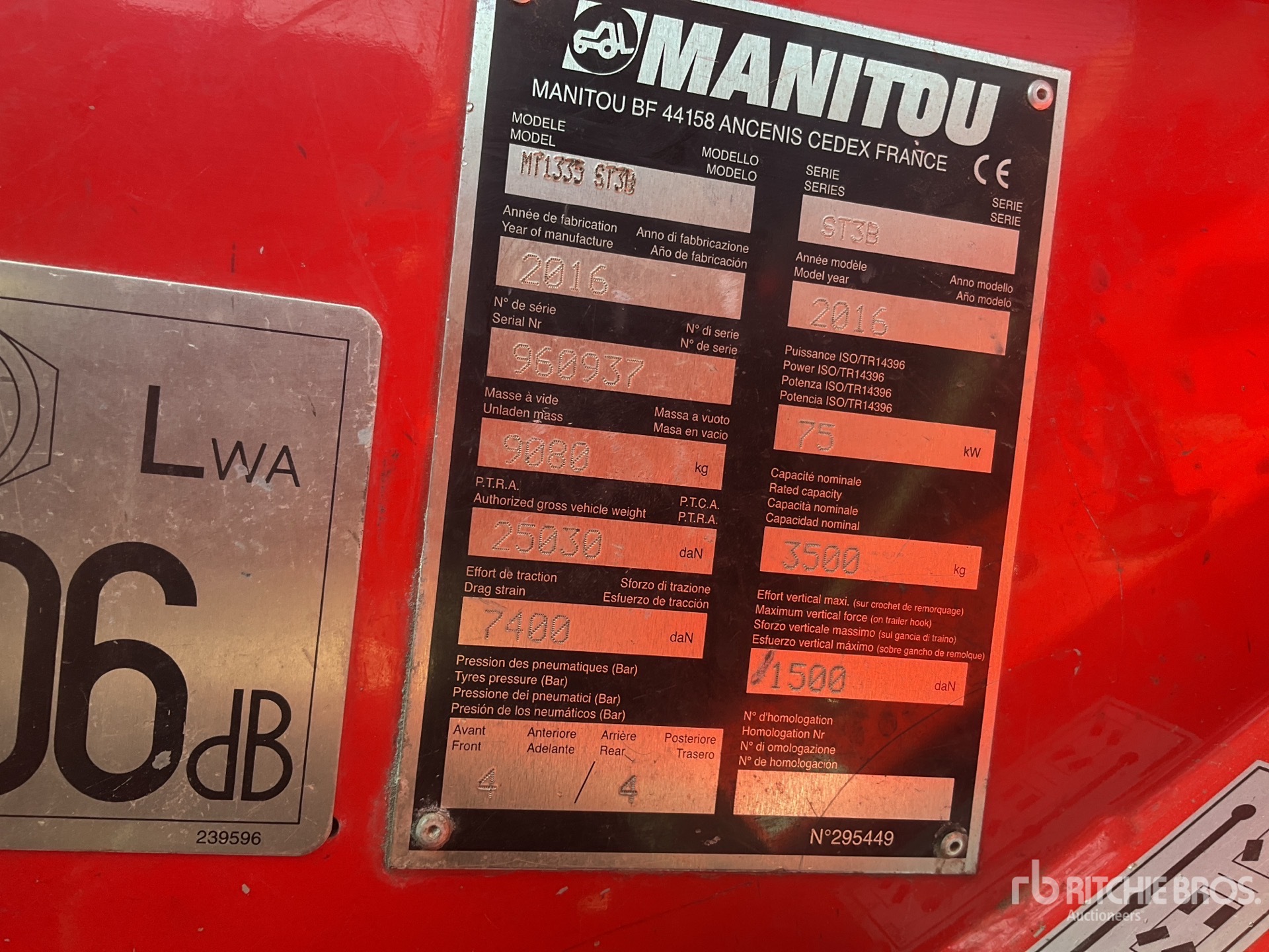 2016 Manitou MT1335