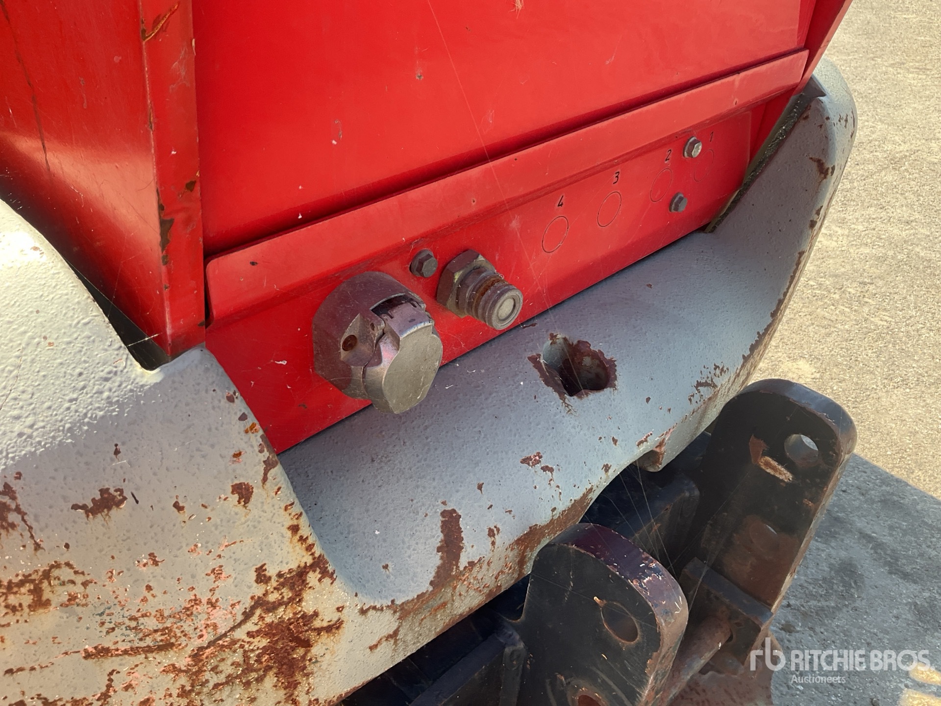 2016 Manitou MT1335