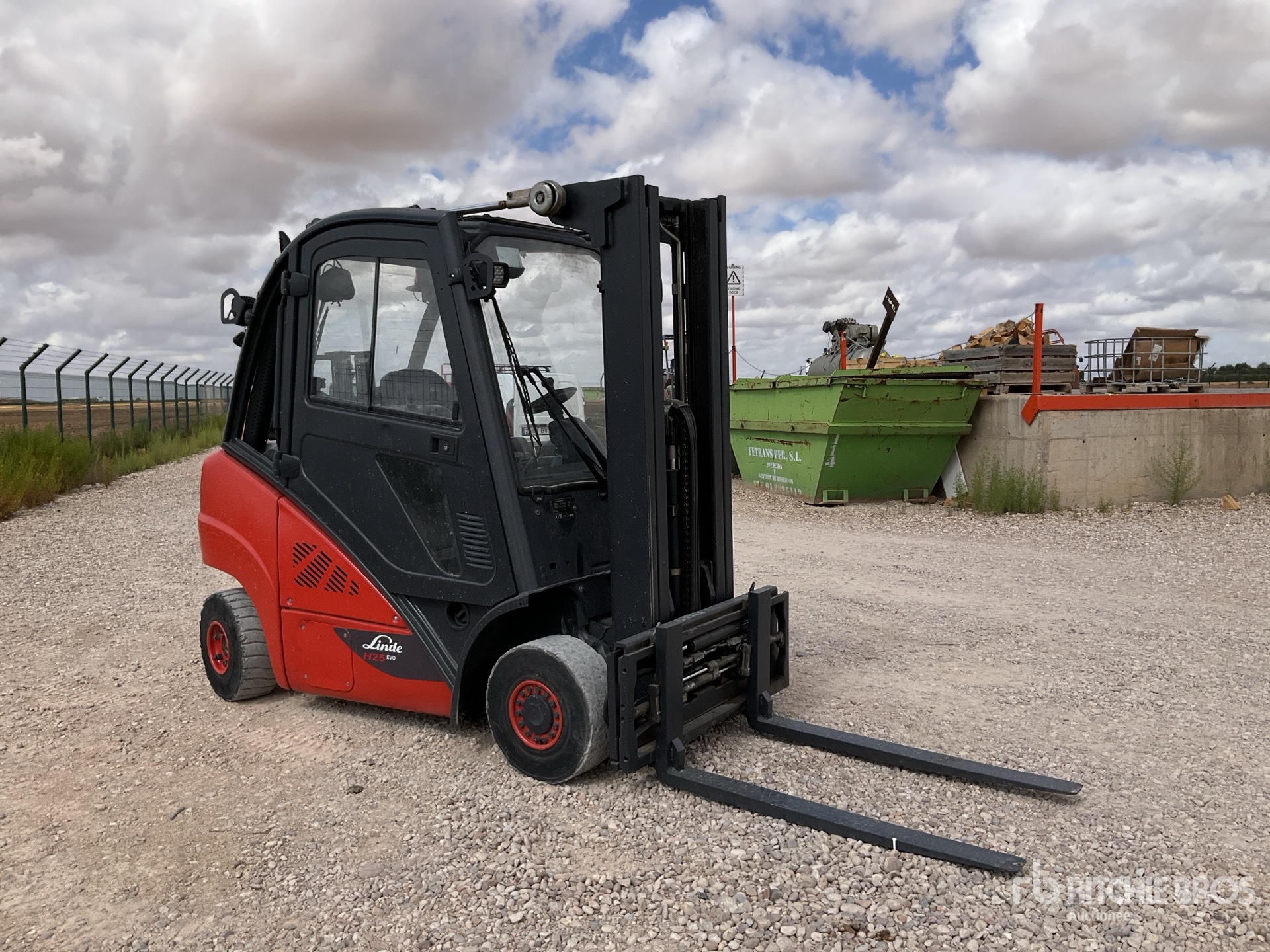 2015 Linde H25D02