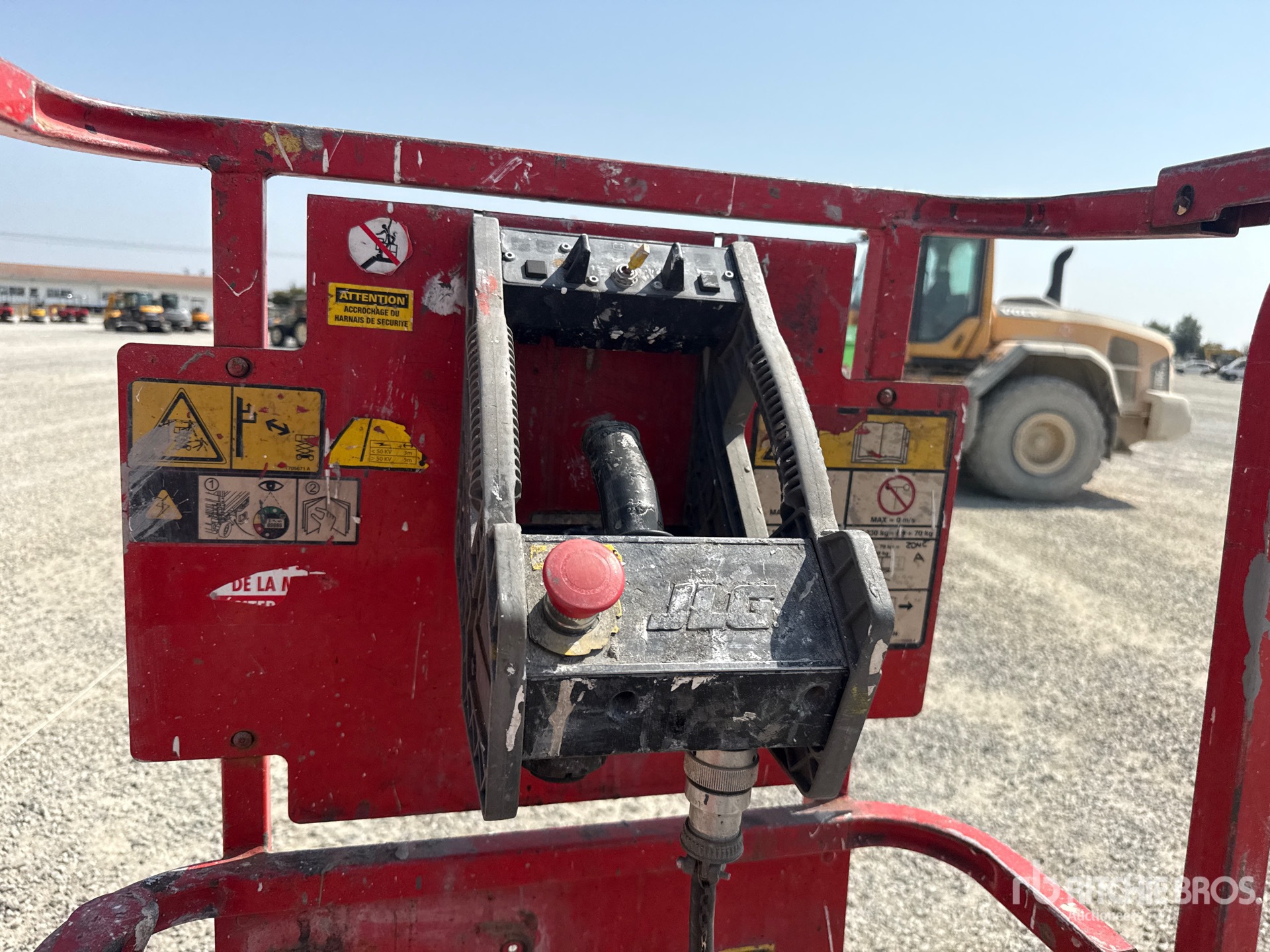 2008 JLG 1930ES