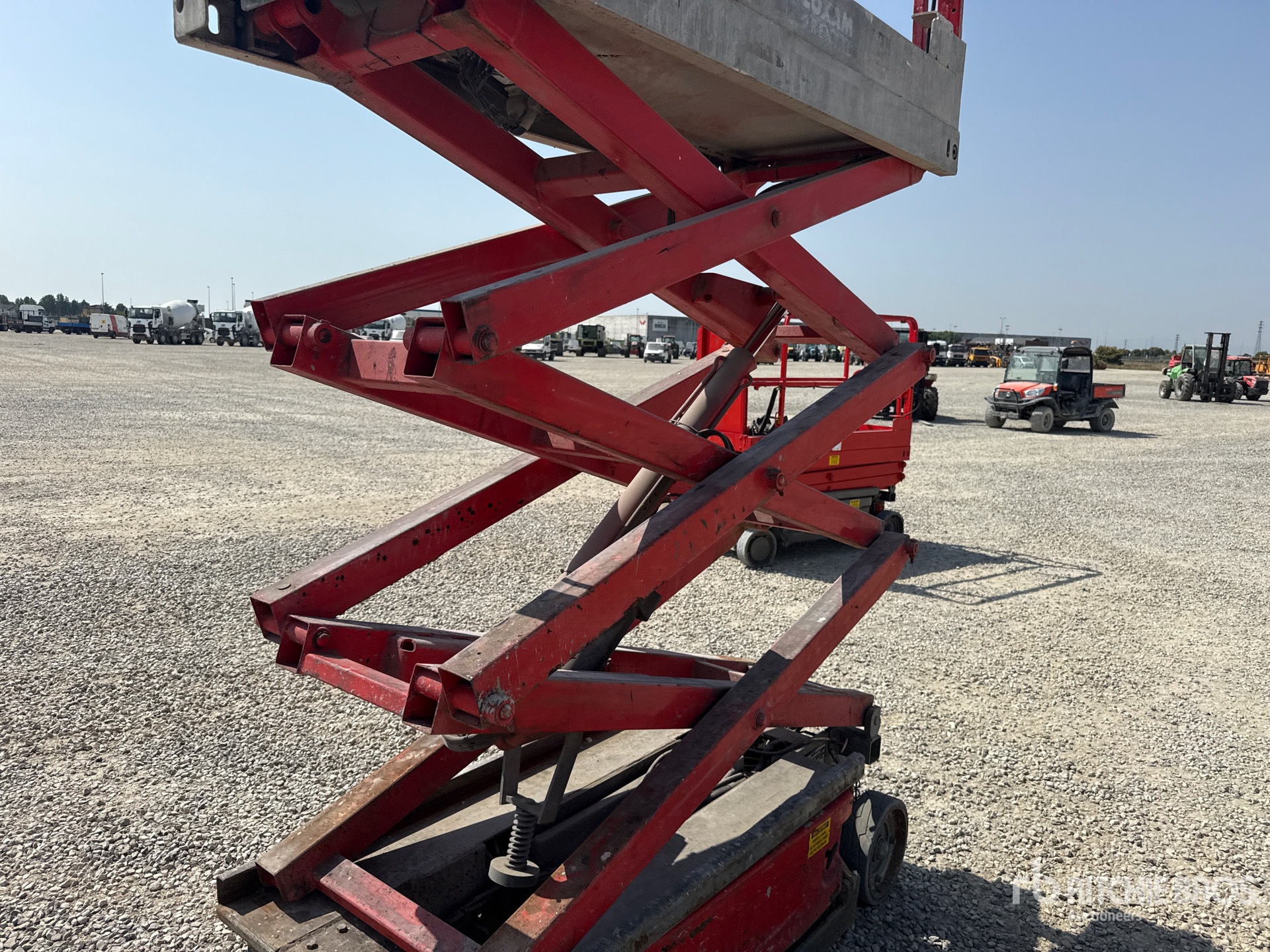 2008 JLG 1930ES
