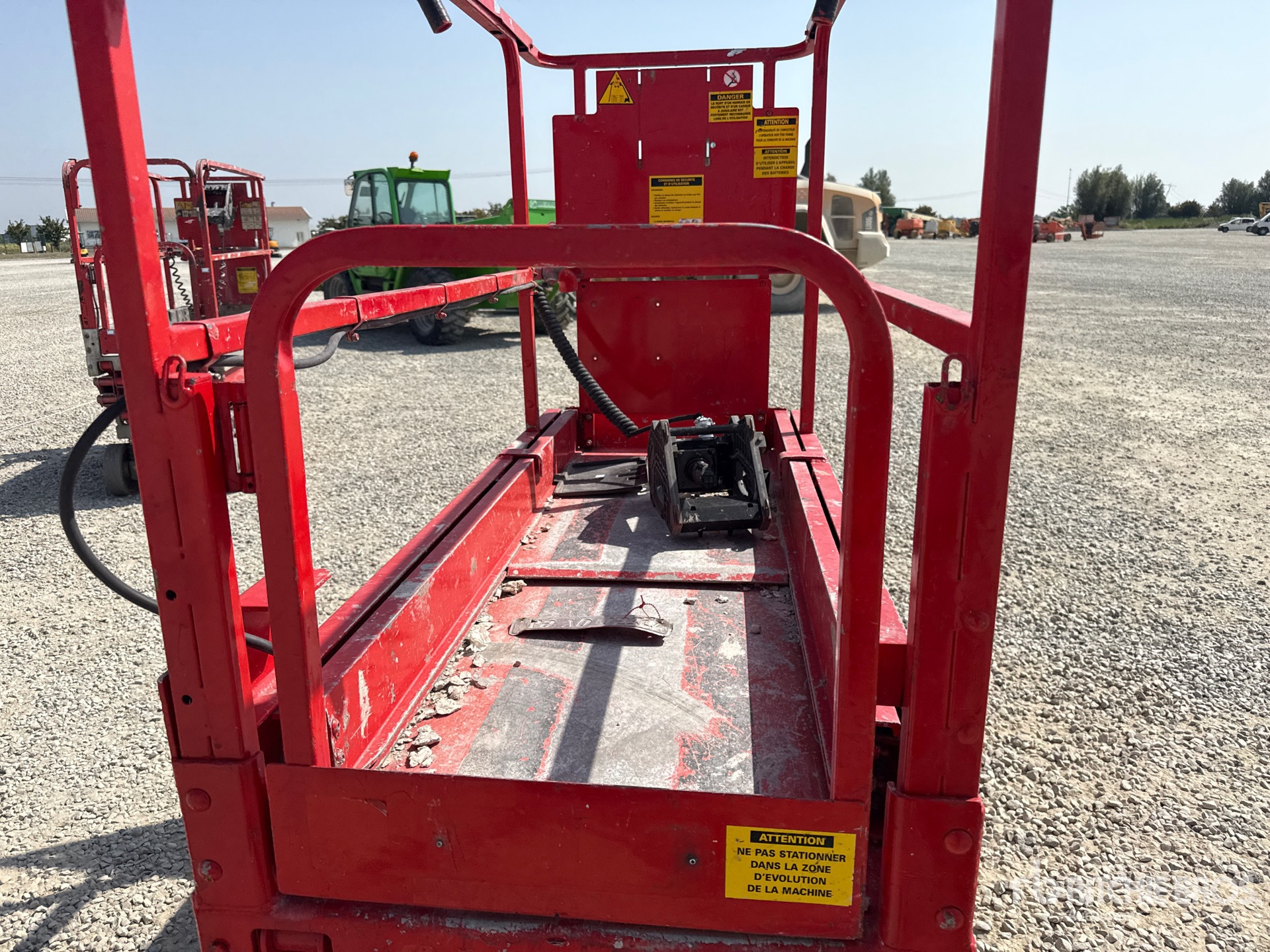 2008 JLG 1930ES