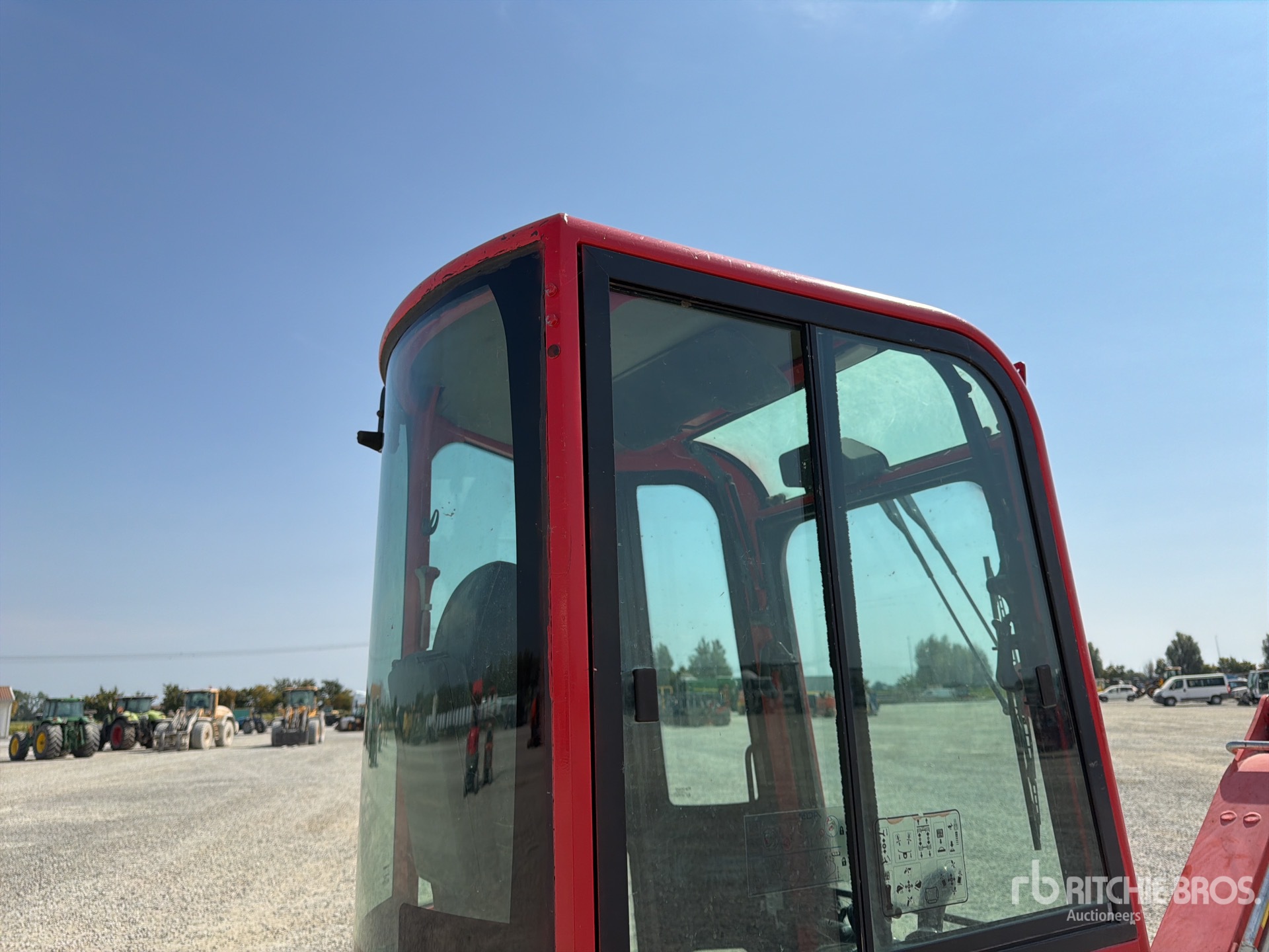 2013 Yanmar VIO25