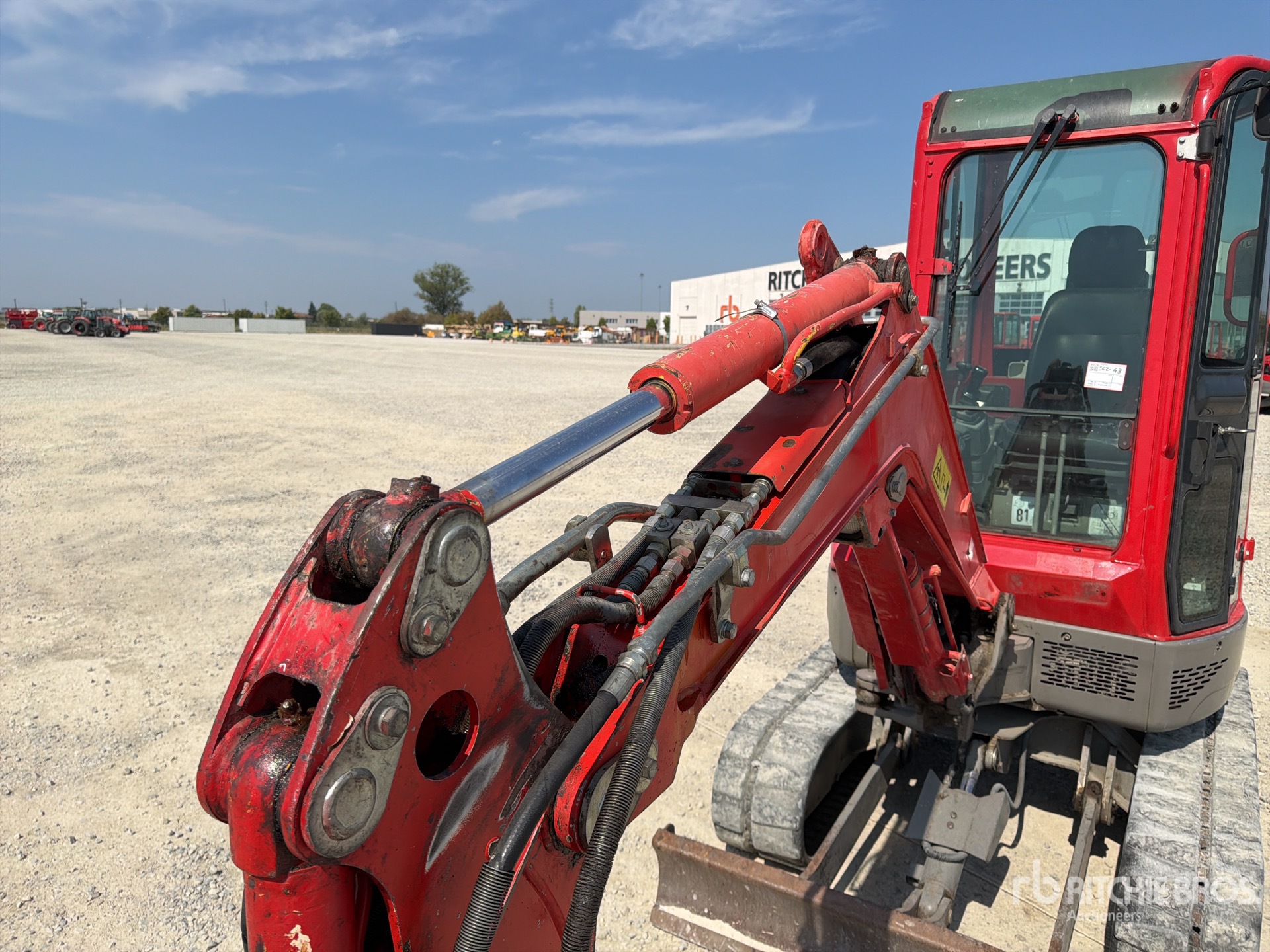 2013 Yanmar VIO25