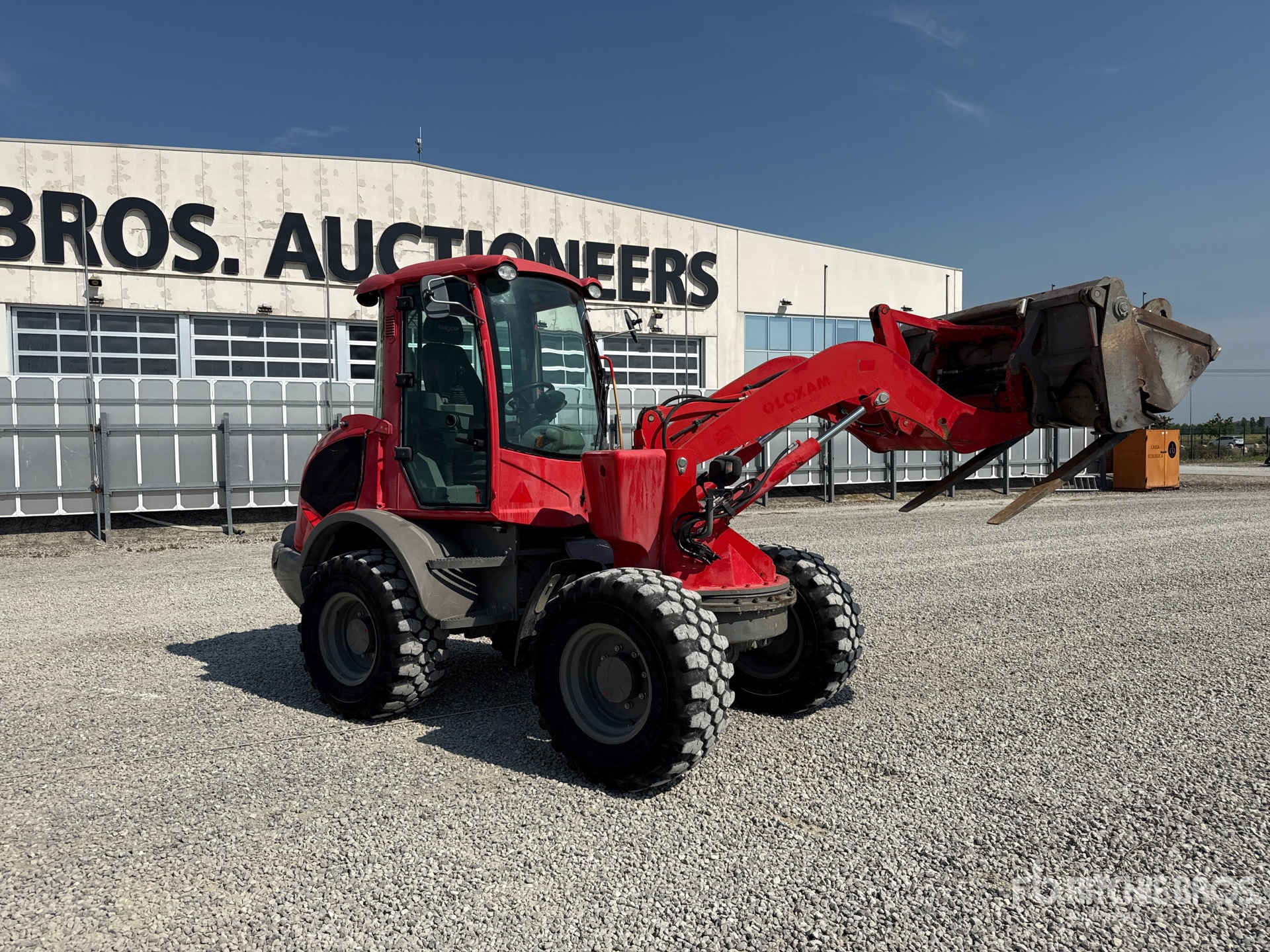 2019 Atlas AR 75S