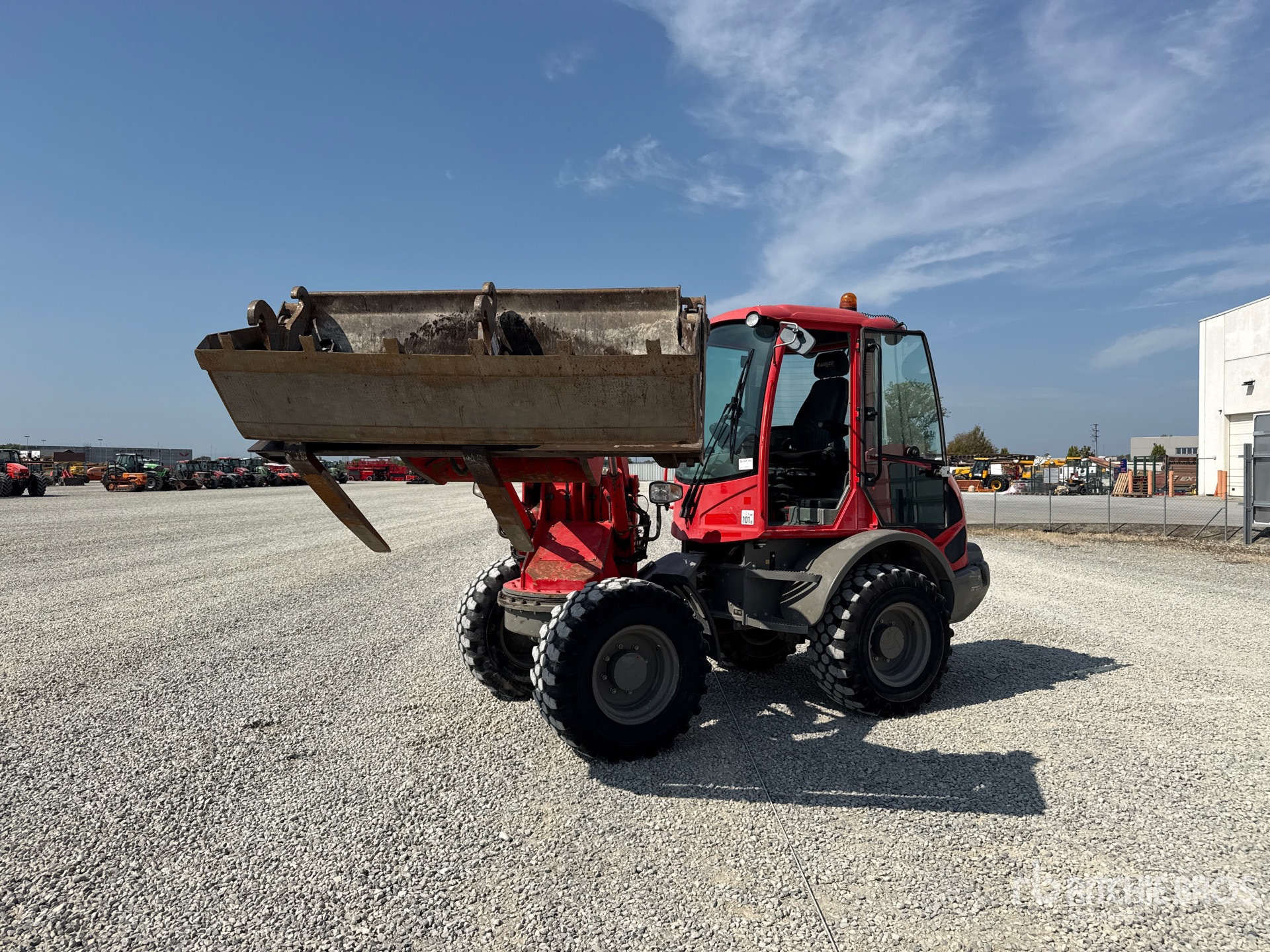 2019 Atlas AR 75S