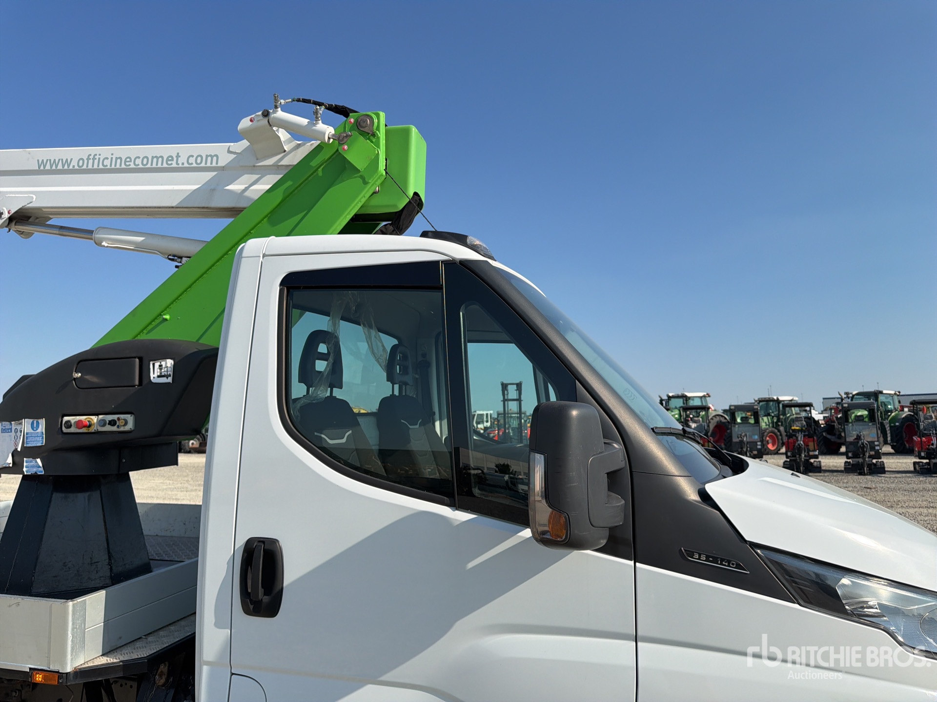 2021 Iveco DAILY 35-140