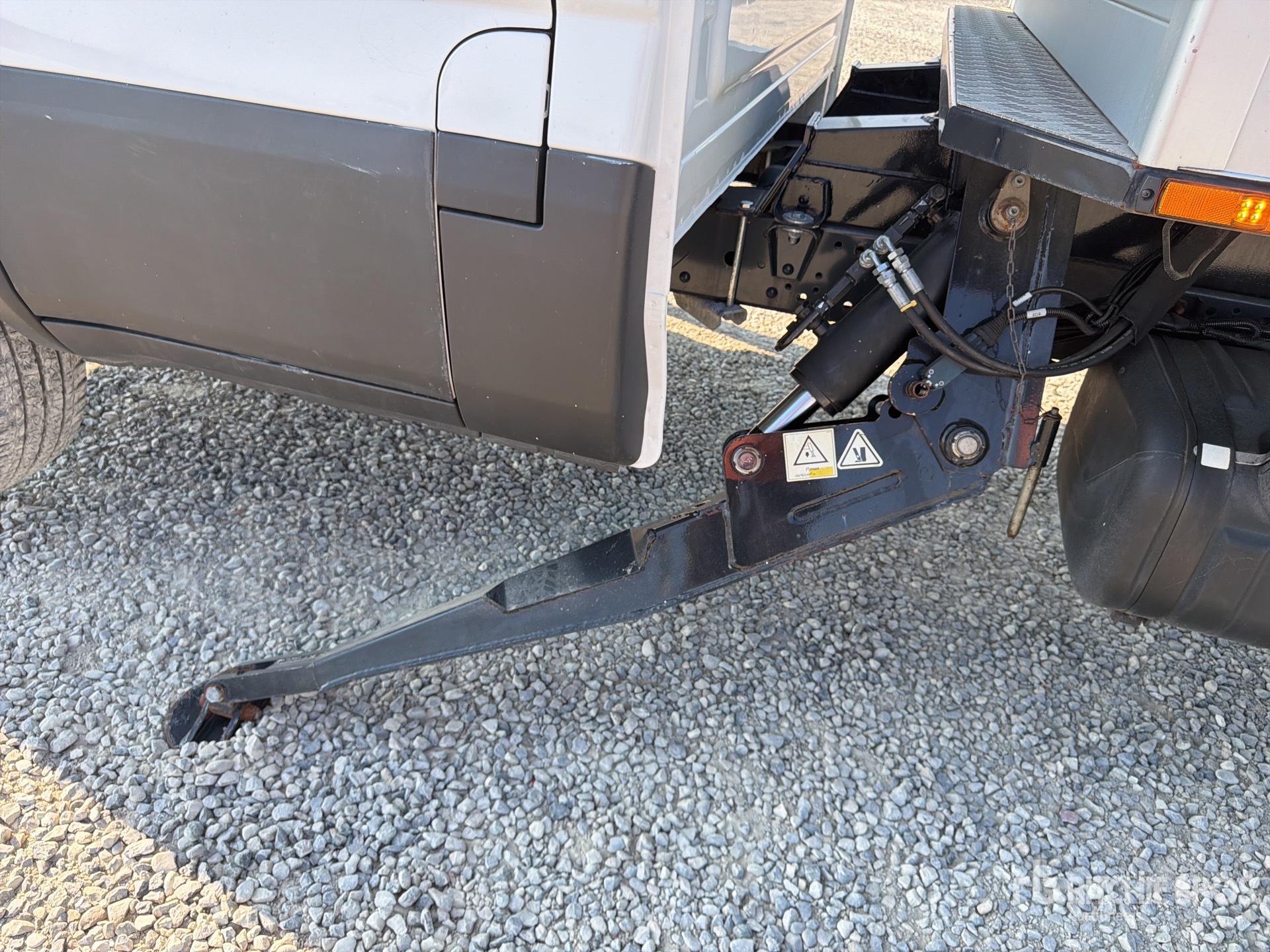 2021 Iveco DAILY 35-140