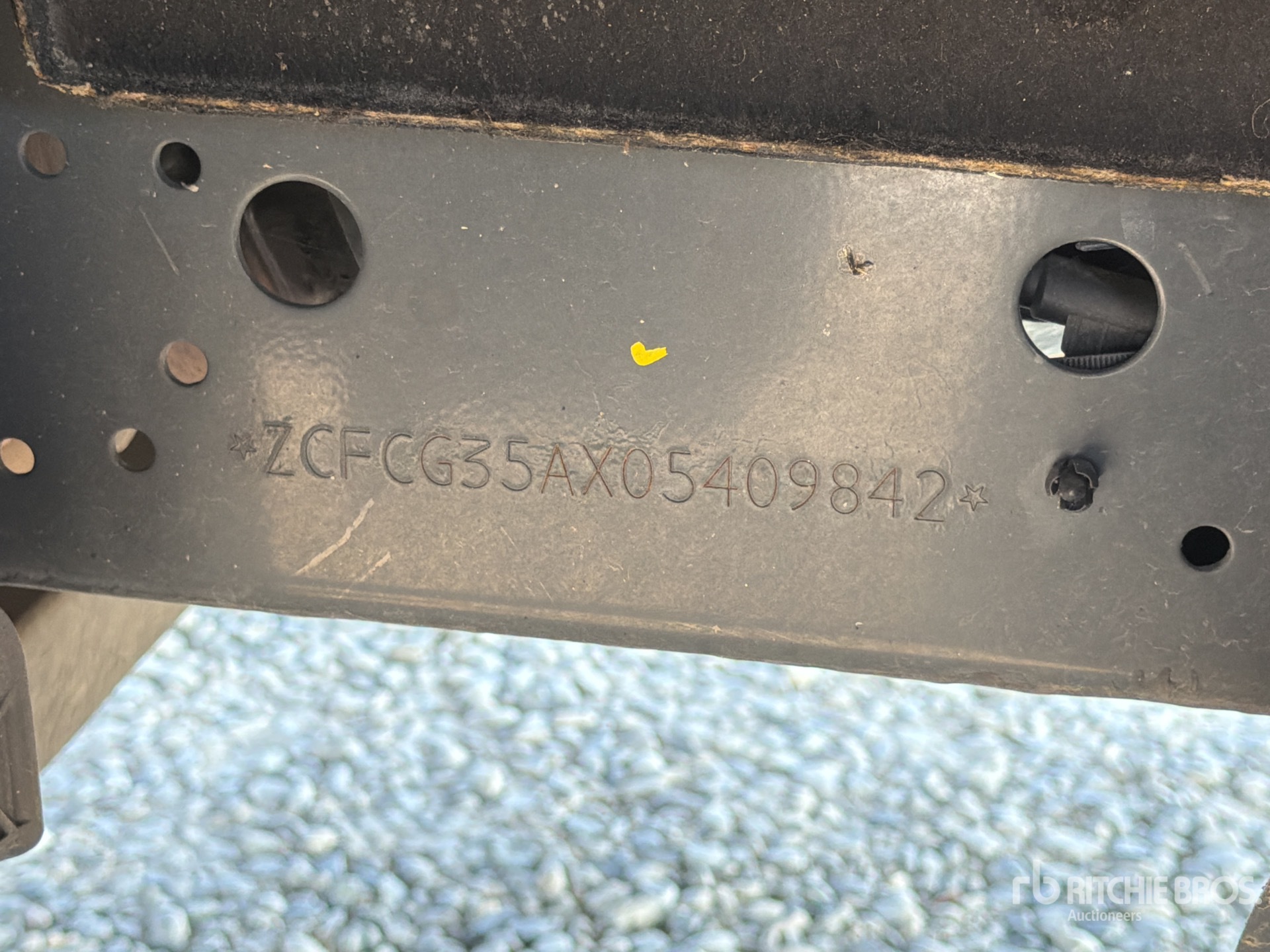 2021 Iveco DAILY 35-140