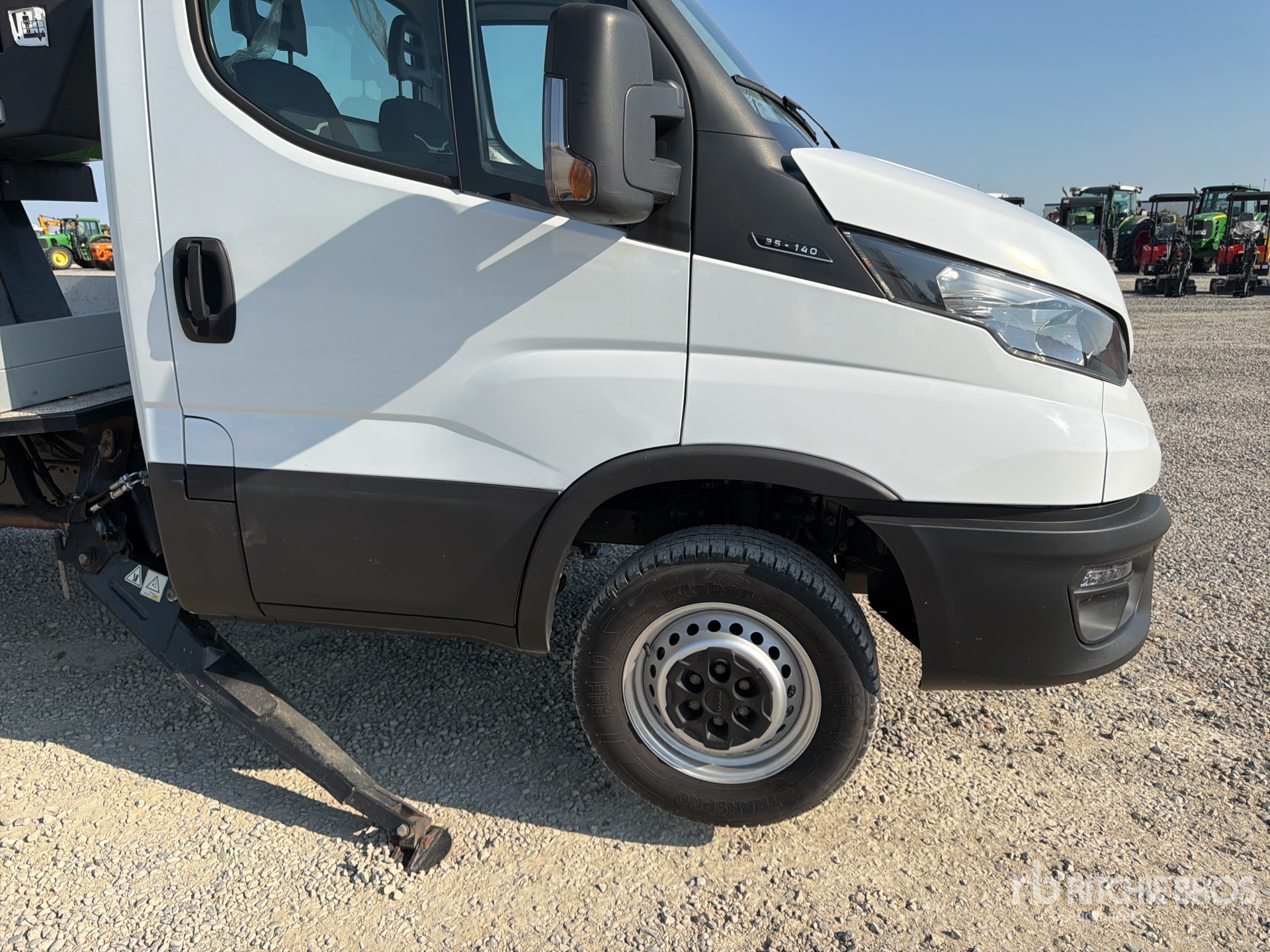 2021 Iveco DAILY 35-140