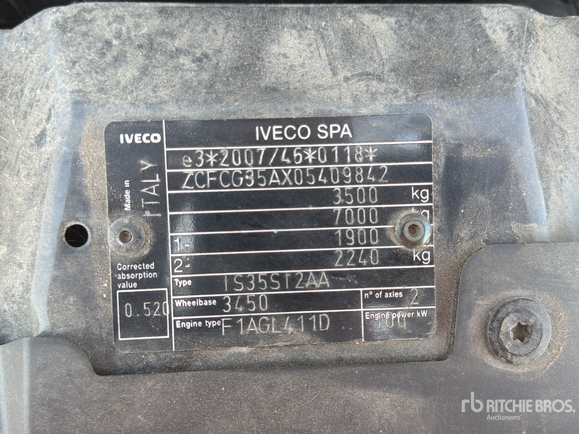 2021 Iveco DAILY 35-140