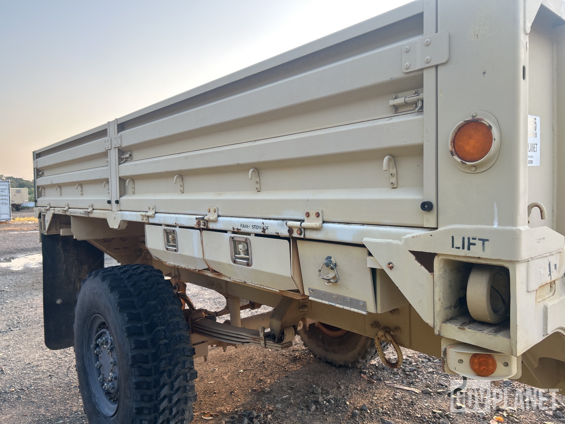 General Appearance with Sheet Metal