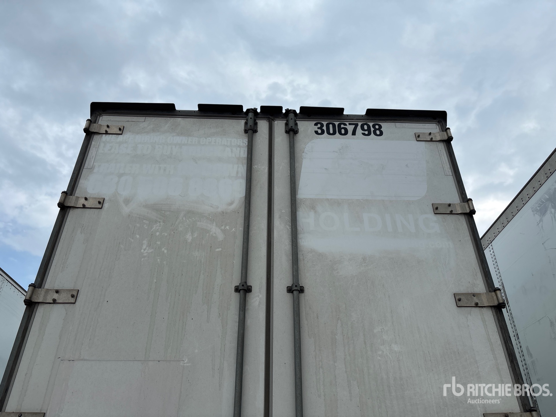 2023 Vanguard 53 ft x 102 in T/A