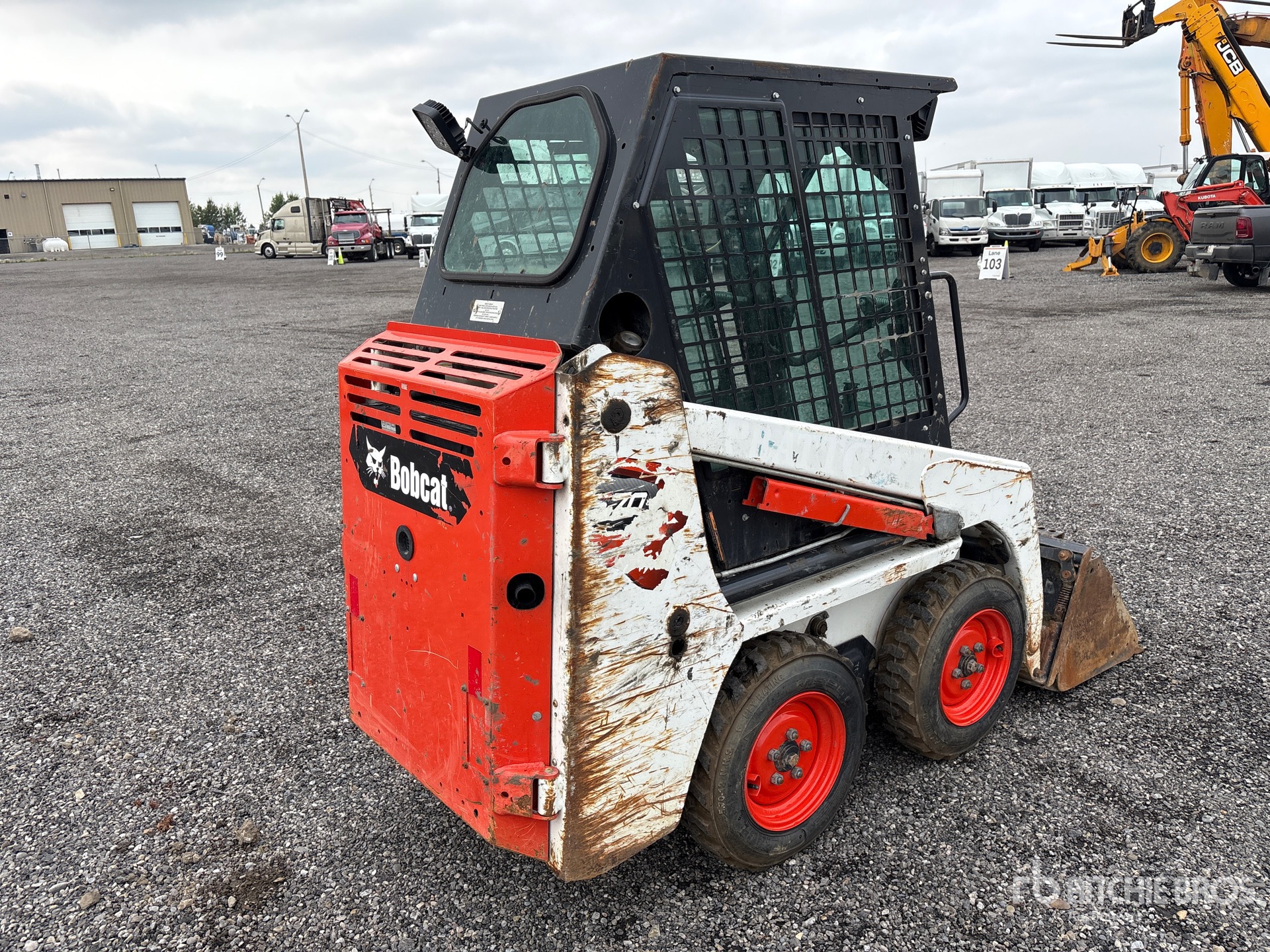 General Appearance with Picture, Right Rear Corner