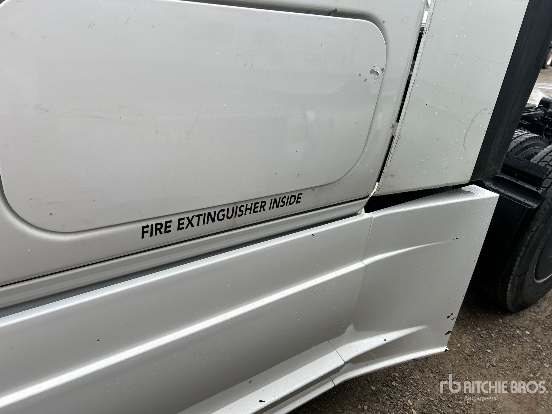 2019 Freightliner CASCADIA 126