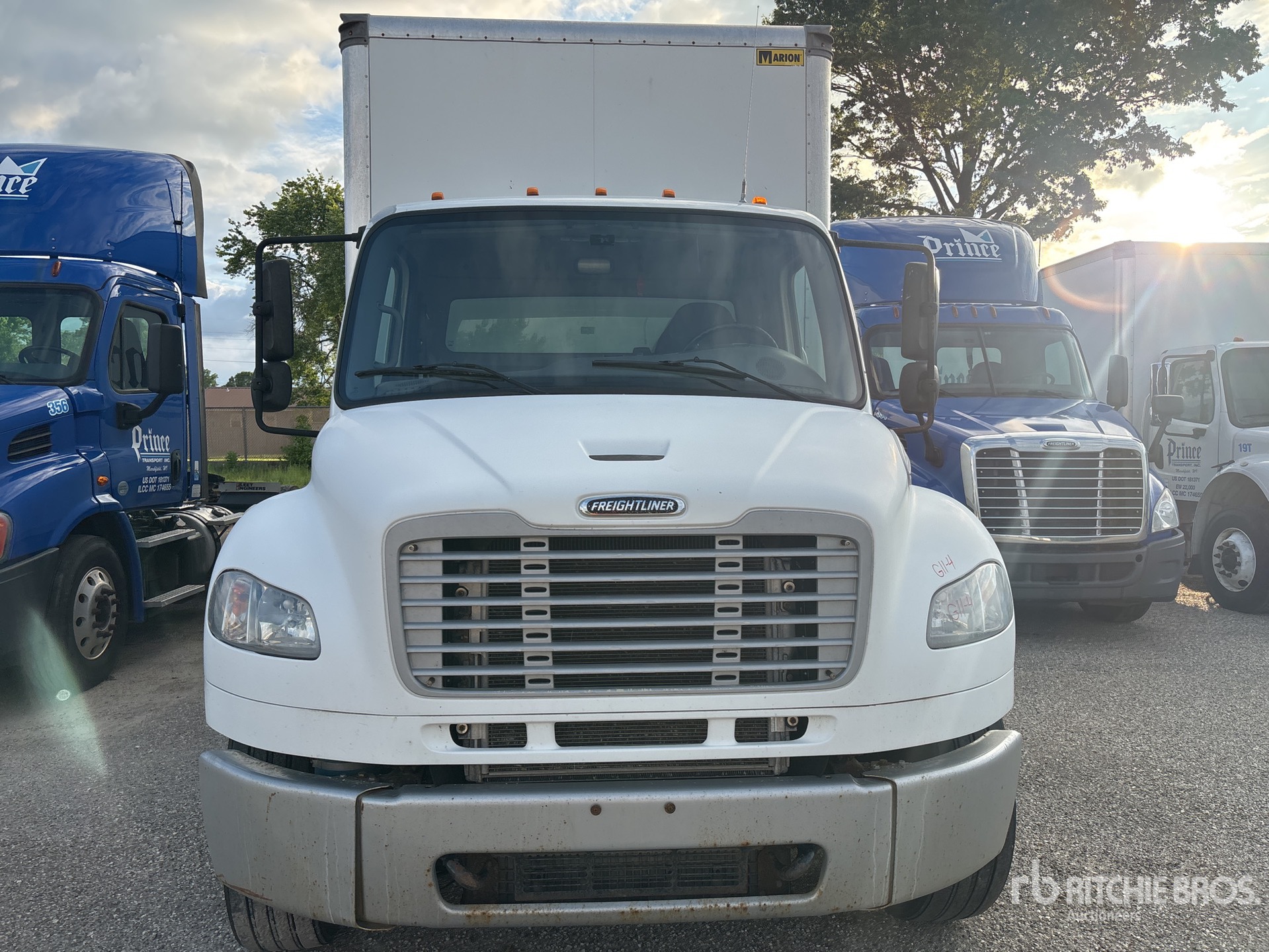 2016 Freightliner M2 106