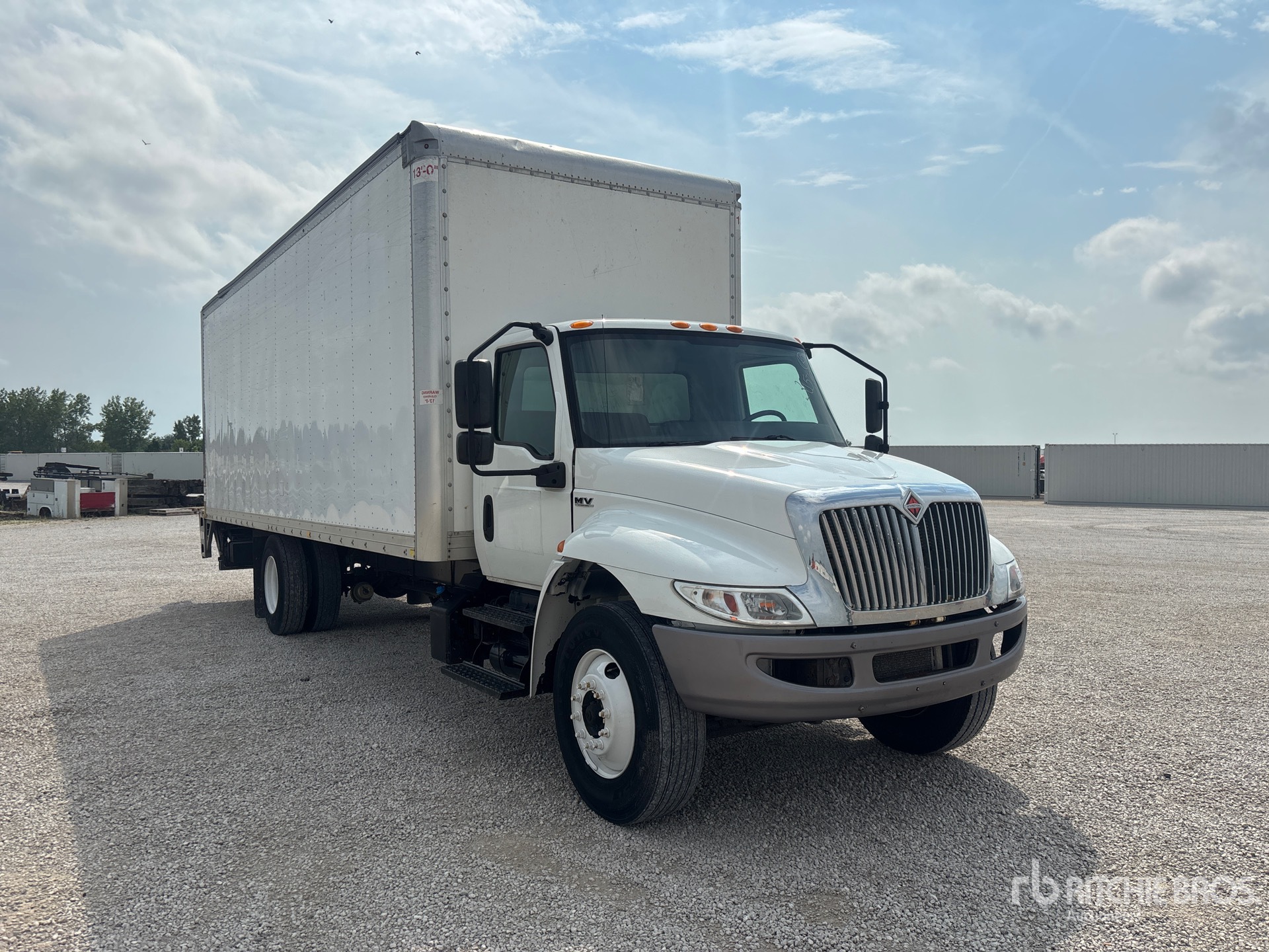 2020 International MV607