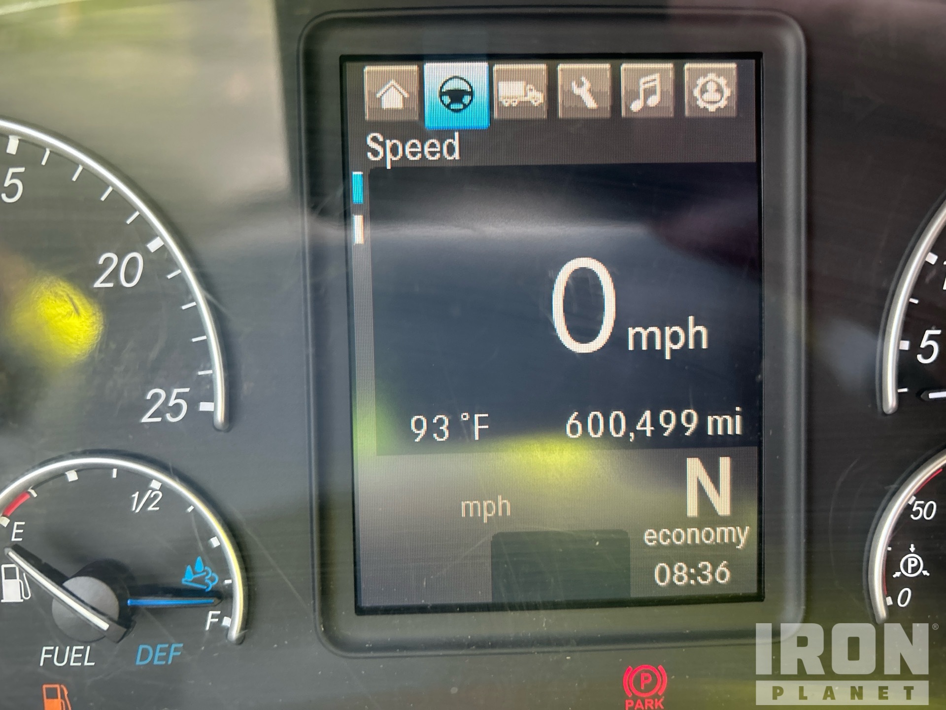2019 Freightliner CASCADIA 126