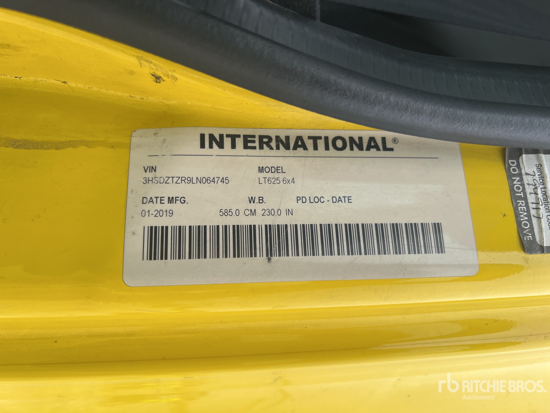 2020 International LT625