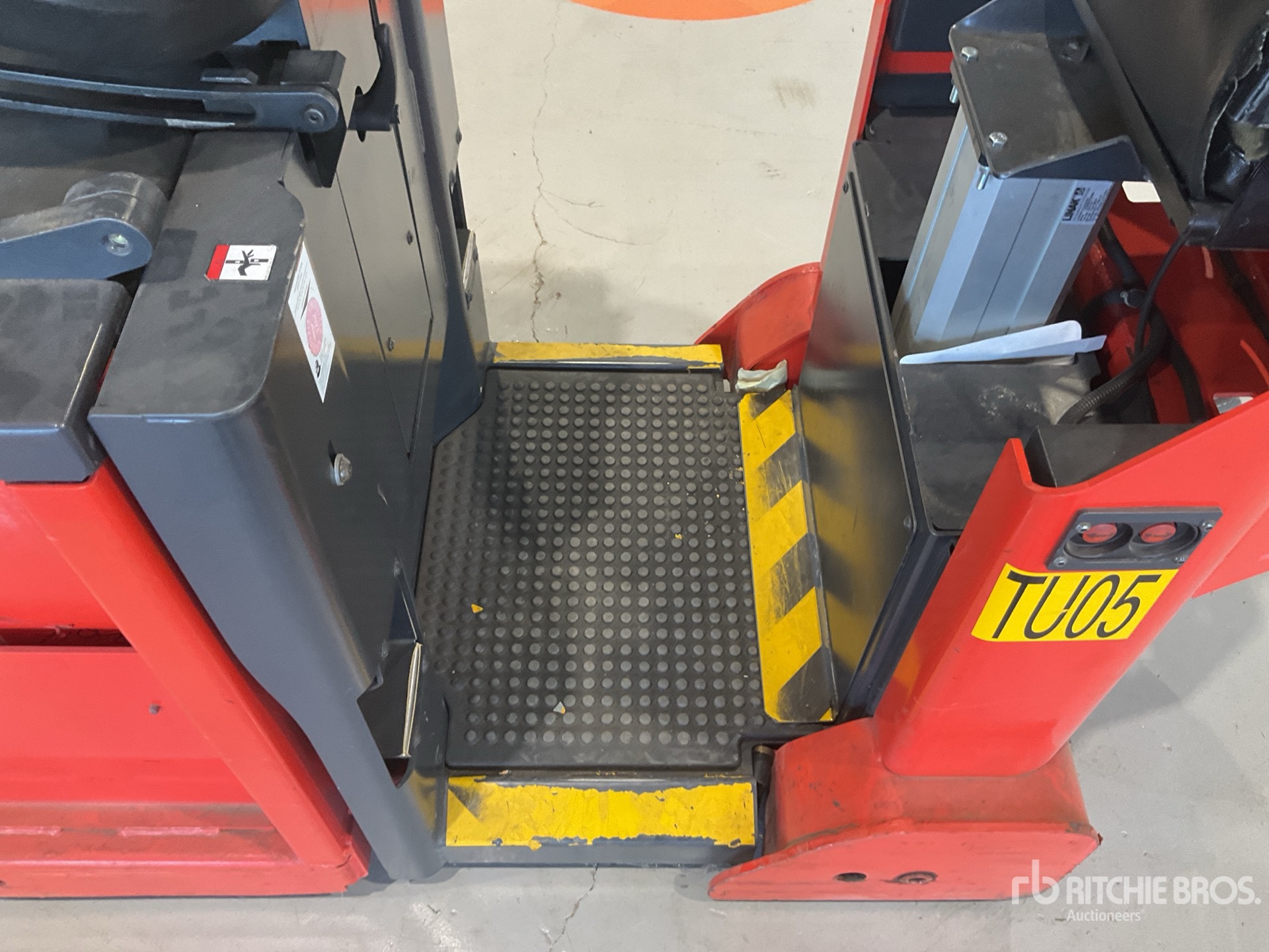 2015 Linde P50C