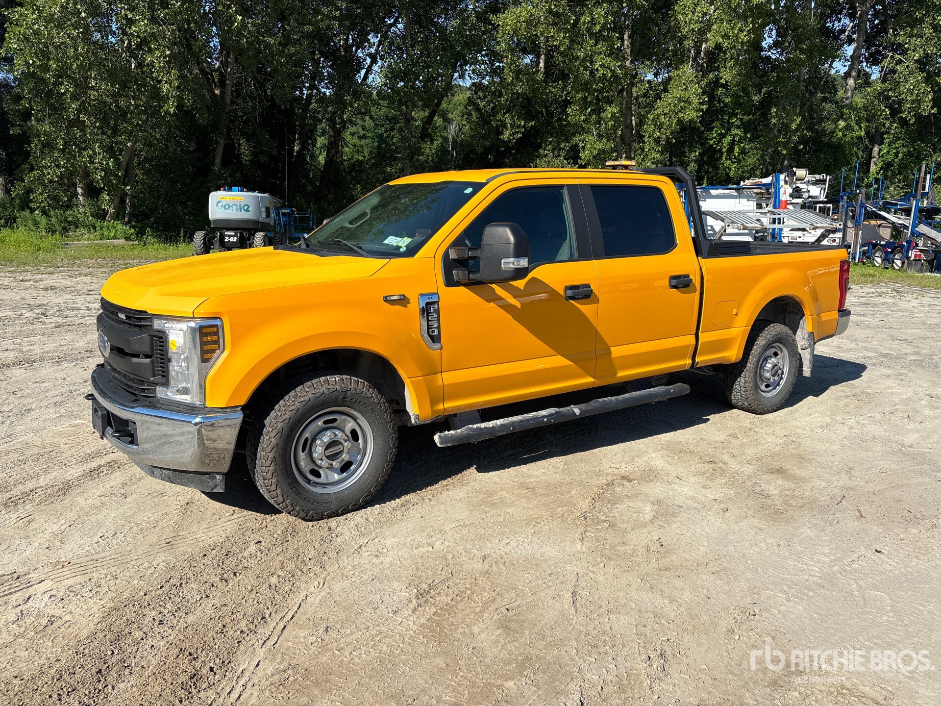 General Appearance with Featured Photo