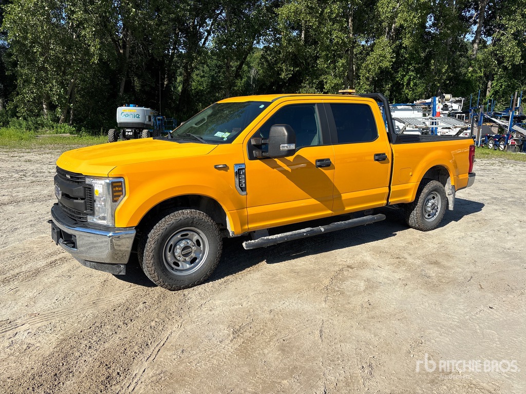 General Appearance with Featured Photo