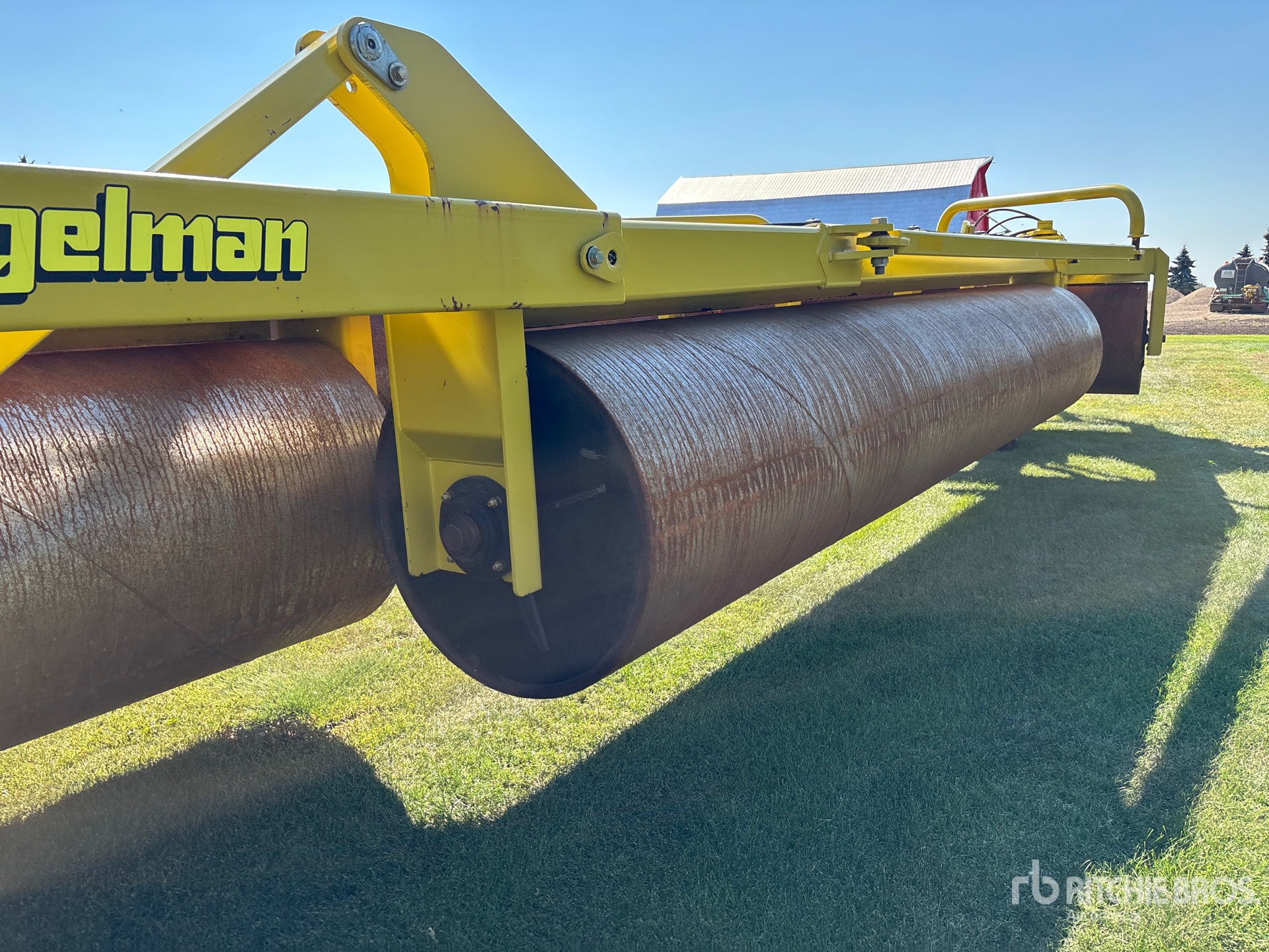 2011 Degelman LR8080