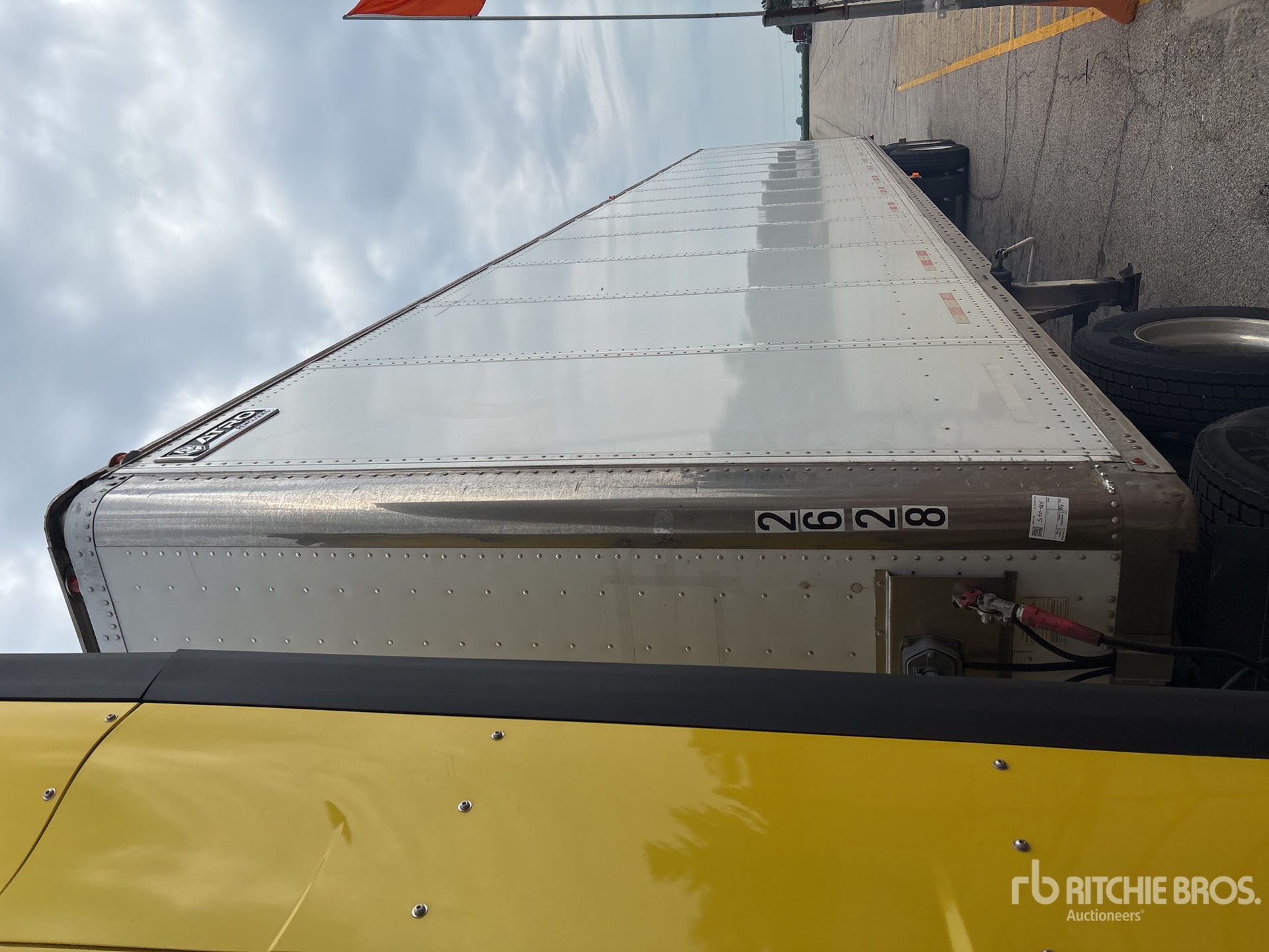 2022 Atro 53 FT X 102 IN T/A
