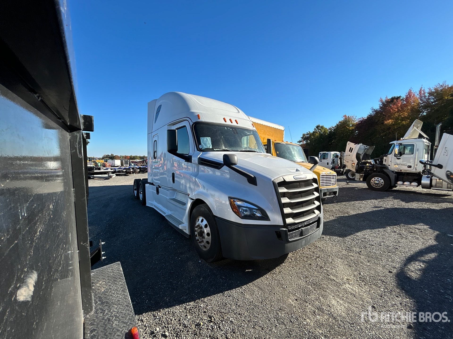 2019 Freightliner CASCADIA 126
