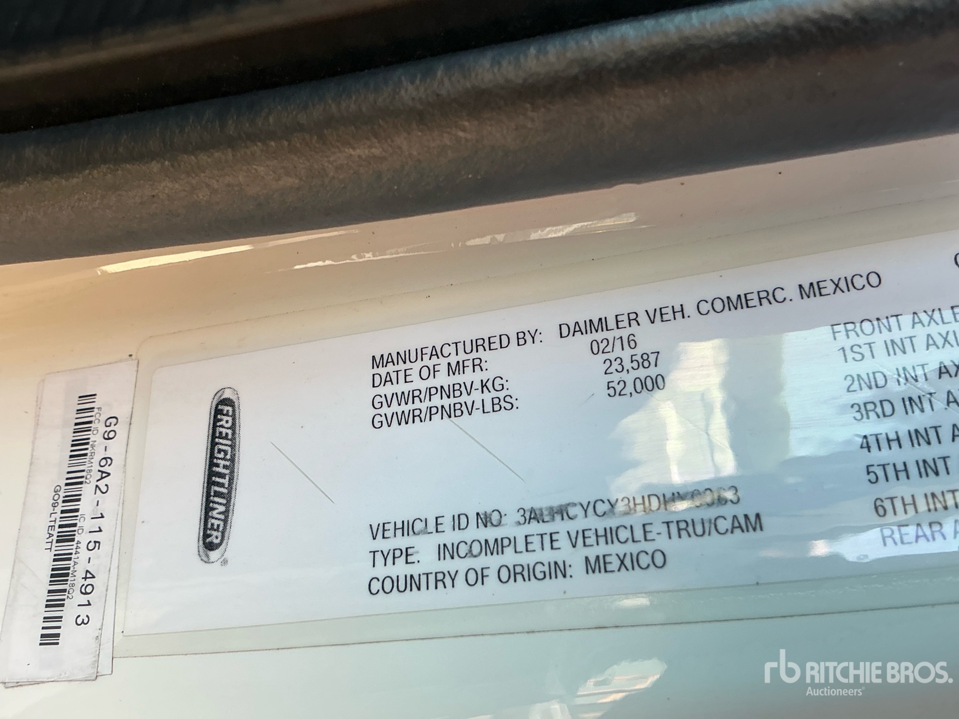 2017 Freightliner M2 106