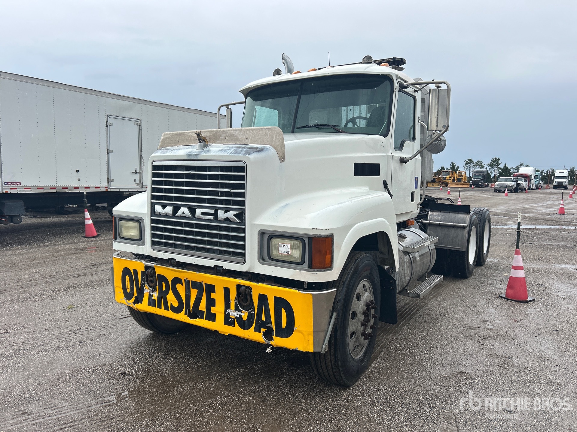 2007 Mack CH612